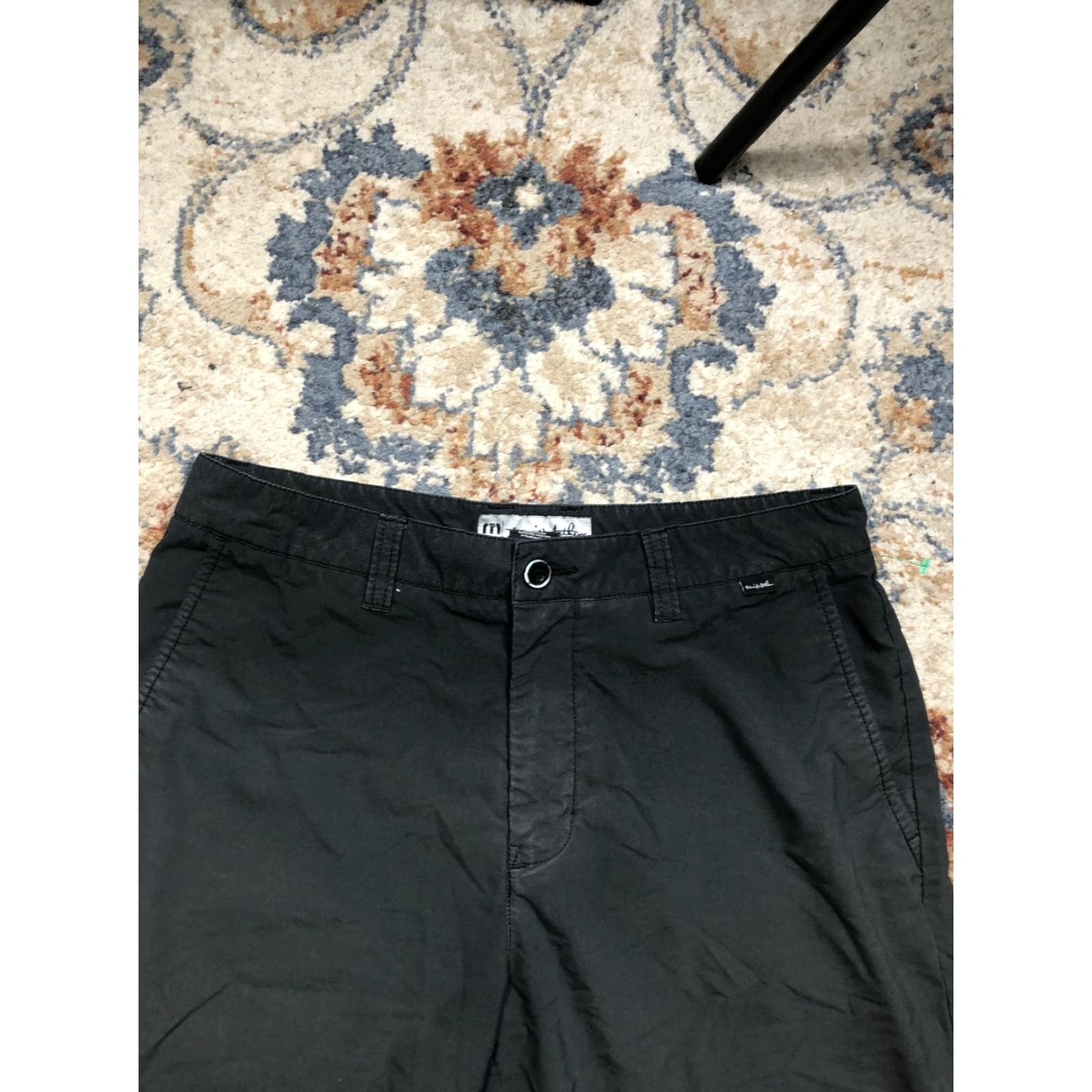 TravisMathew Travis Mathew Shorts Mens 32 Black Golf Chino Blend Stretch Performance Casual Size US 32 / EU 48 - 6 Thumbnail