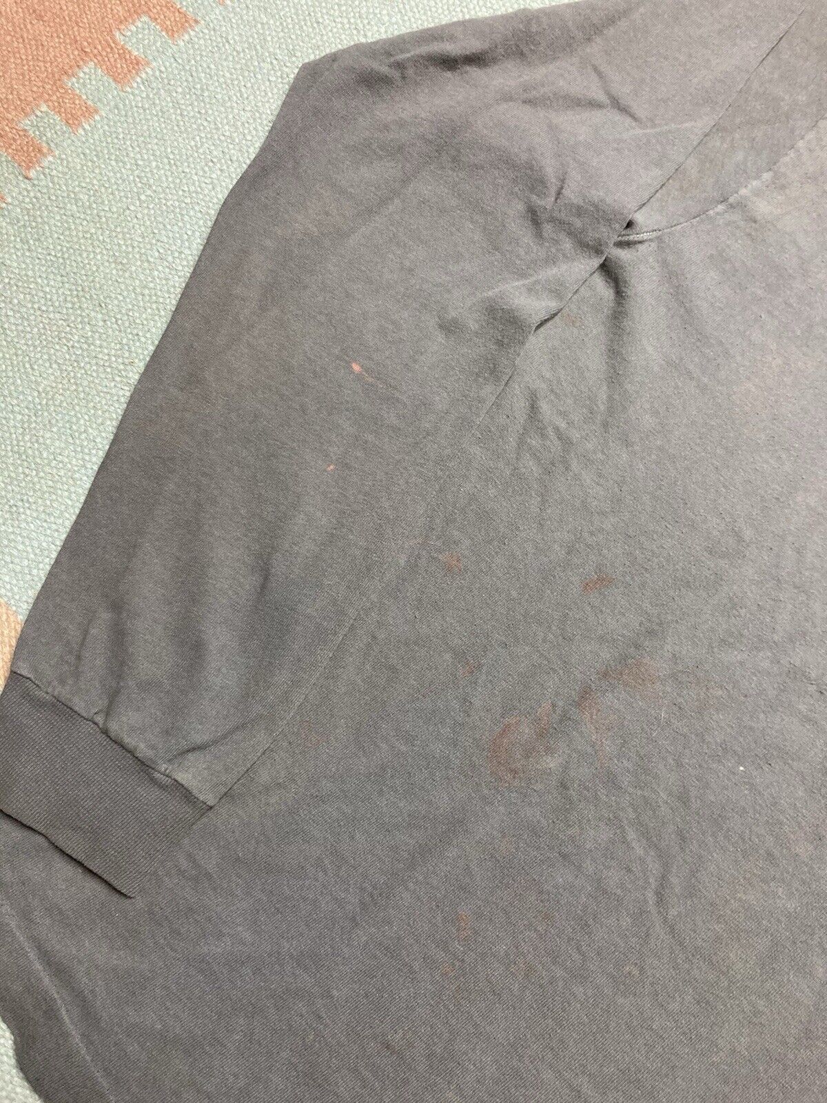 Fruit Of The Loom × Vintage VTG 80s t shirt faded black blank turtleneck cotton medium Size US M / EU 48-50 / 2 - 3 Thumbnail