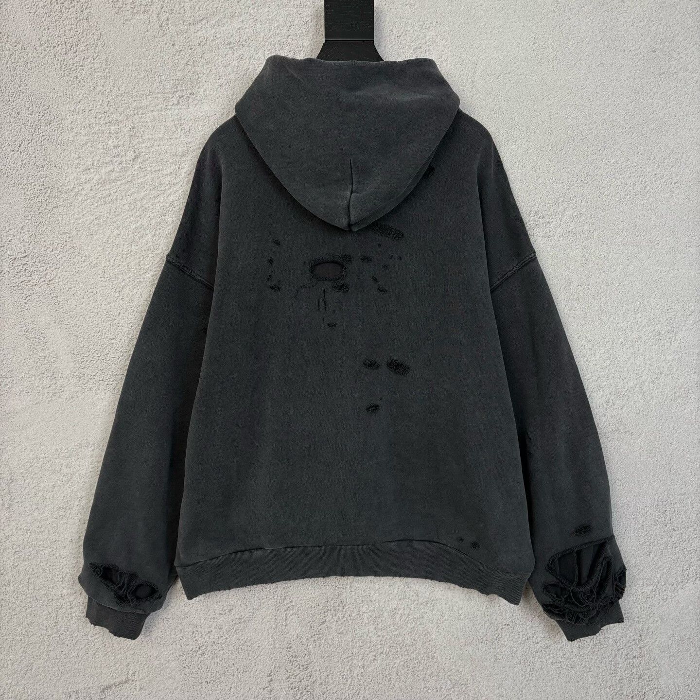 Balenciaga balenciaga distressed black hoodie size L Size US L / EU 52-54 / 3 - 2 Thumbnail