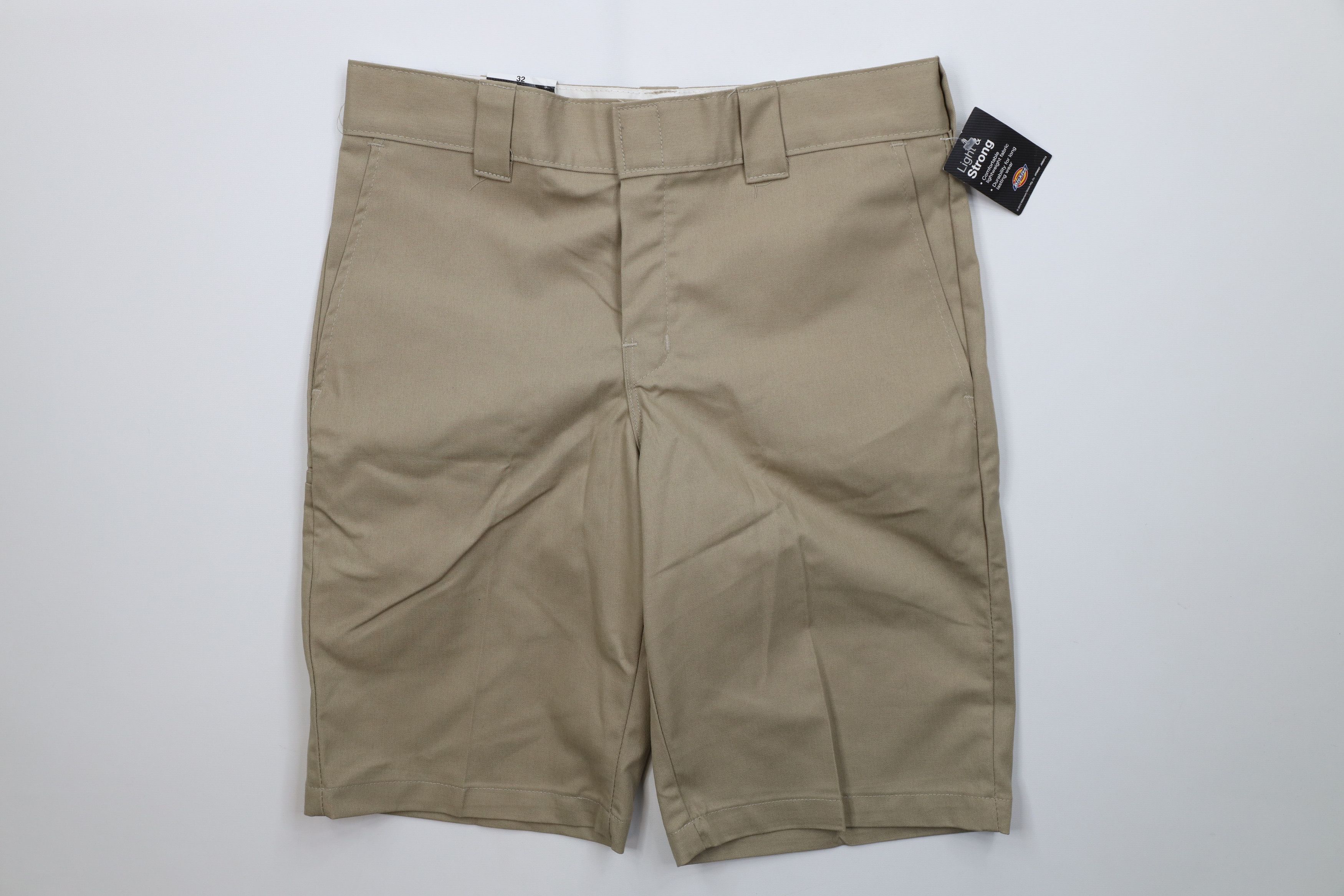 Dickies Deadstock Vintage Y2K Dickies Workwear Mechanic Shorts Beige Size US 32 / EU 48 - 1 Thumbnail