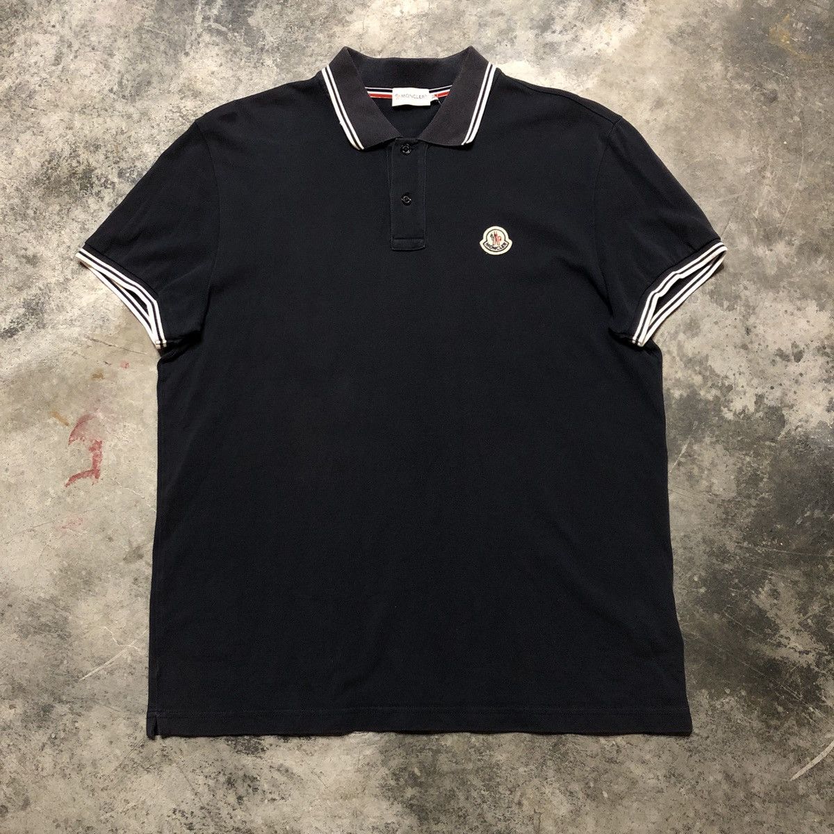 Moncler Moncler Polo Tee Size XL / US 12-14 / IT 48-50 - 1 Thumbnail