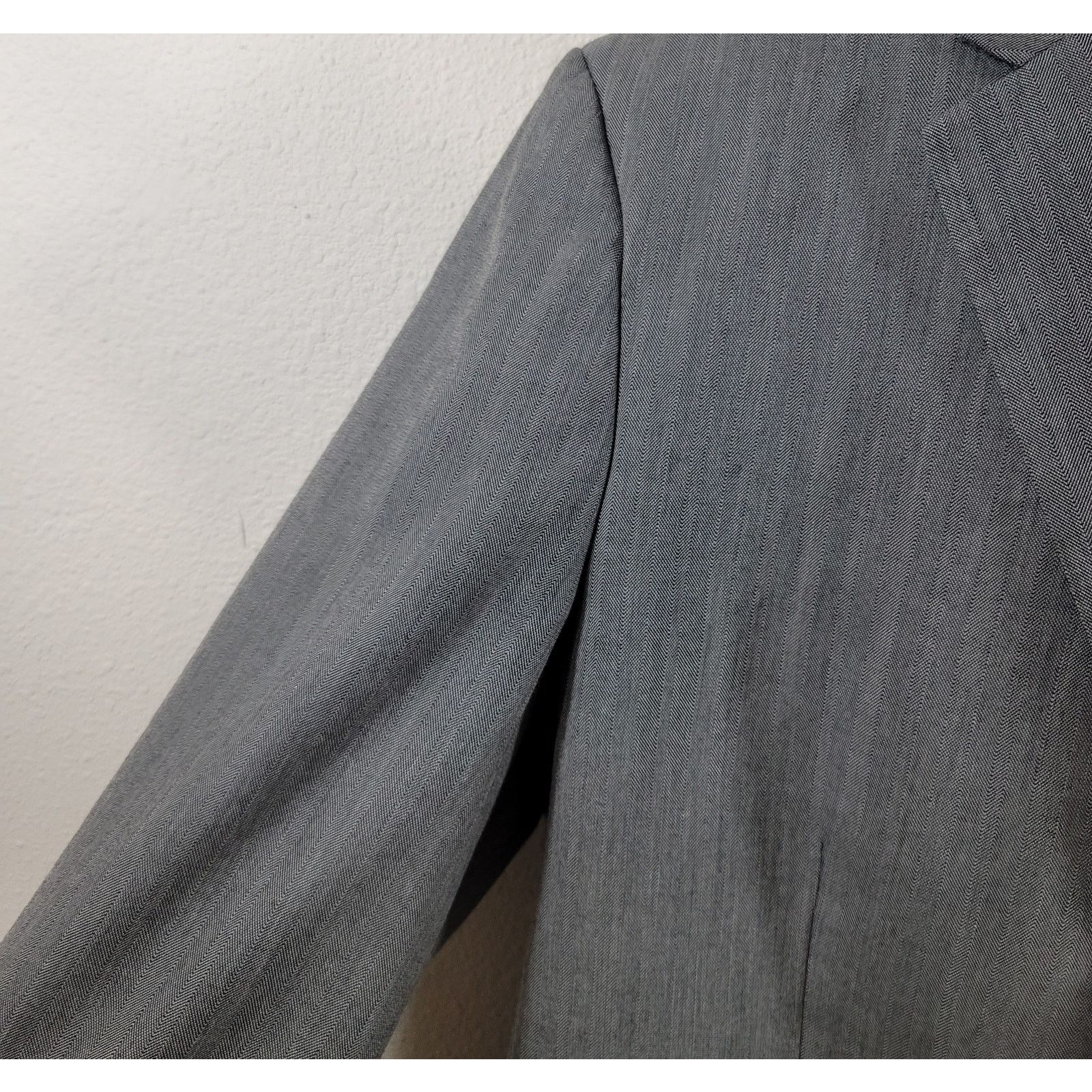 Haggar Haggar Gray 2 Button Closure Lined Blazer 46R Lightweight Size 46R - 5 Thumbnail