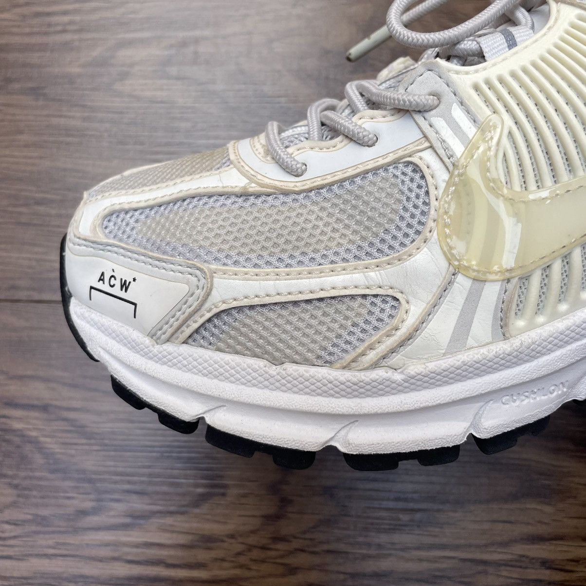 A-COLD-WALL* × Nike Nike x A-COLD-WALL* Zoom Vomero 5 Size US 6.5 / EU 39-40 - 17 Thumbnail