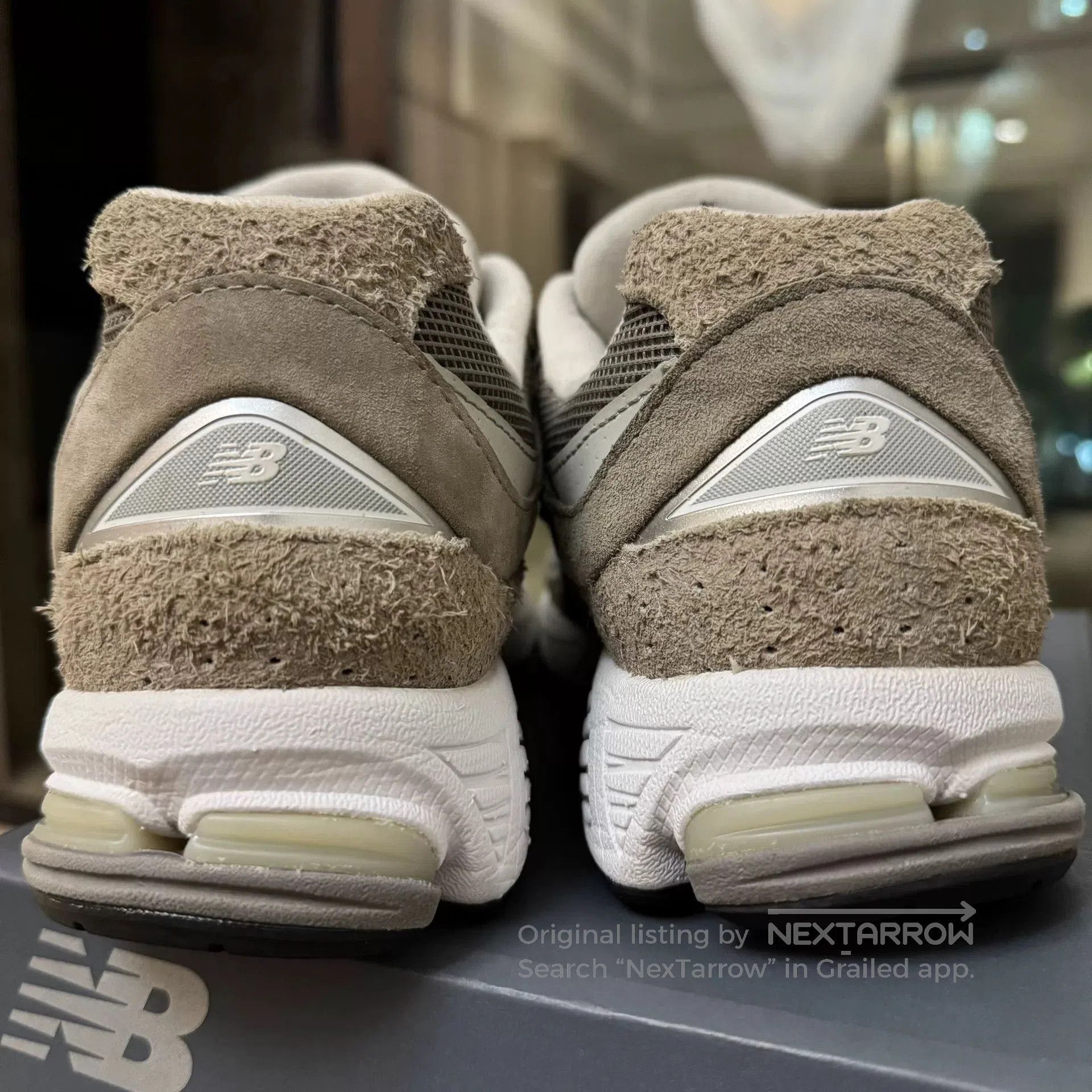 New Balance N.HOOLYWOOD x Invincible x New Balance 2002R. Size US 8.5 / EU 41-42 - 4 Thumbnail