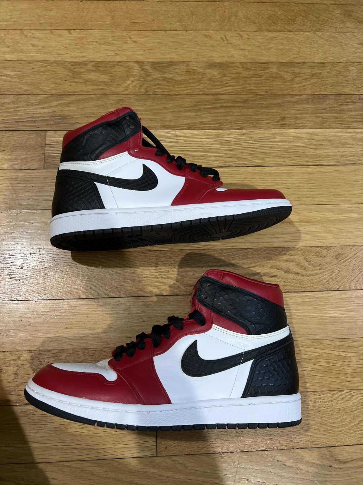 Jordan Chicago Snakeskin