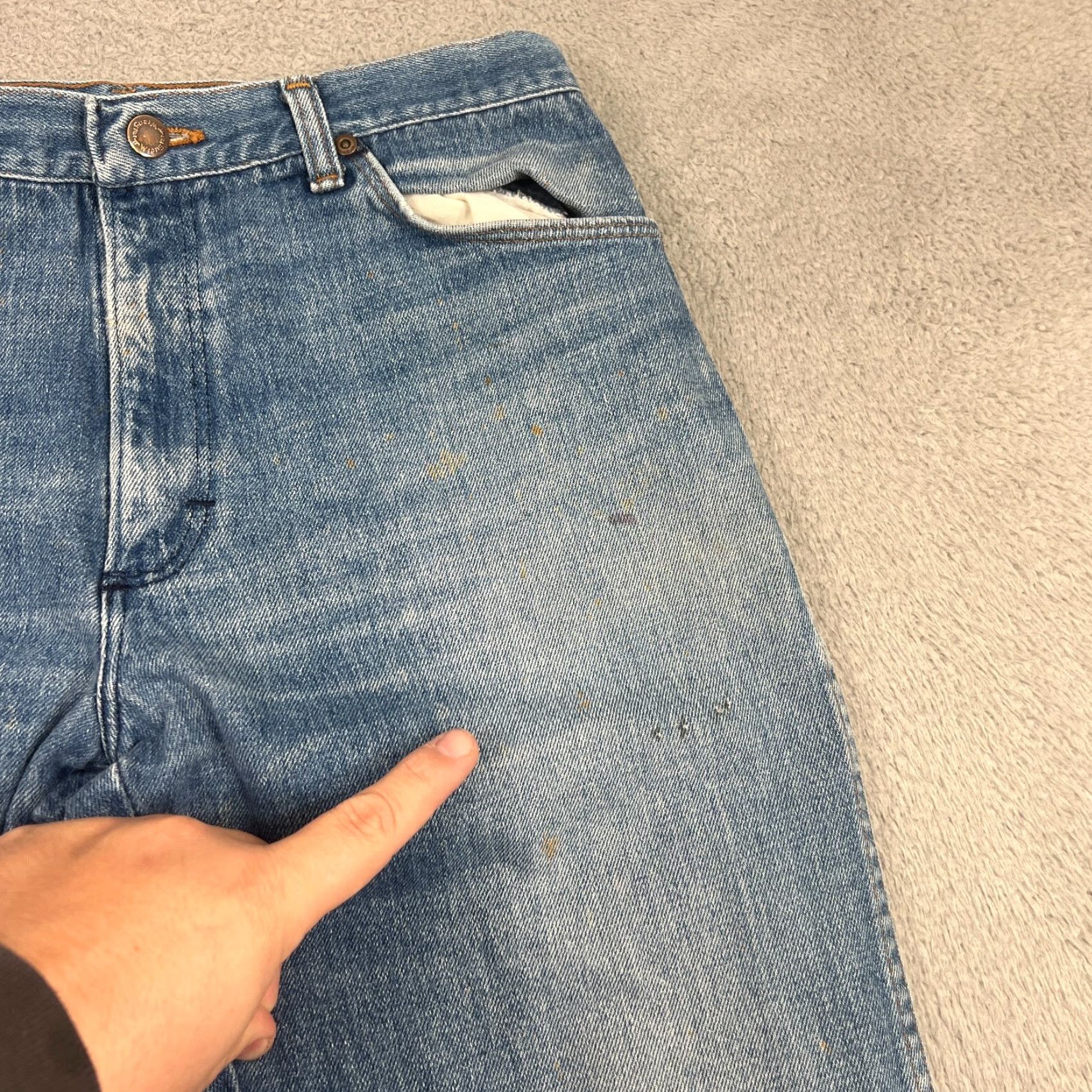 Wrangler VINTAGE Wrangler Jeans Men 31x28 Blue Straight Leg Distressed 80s Cowboy Denim Size US 31 - 6 Thumbnail
