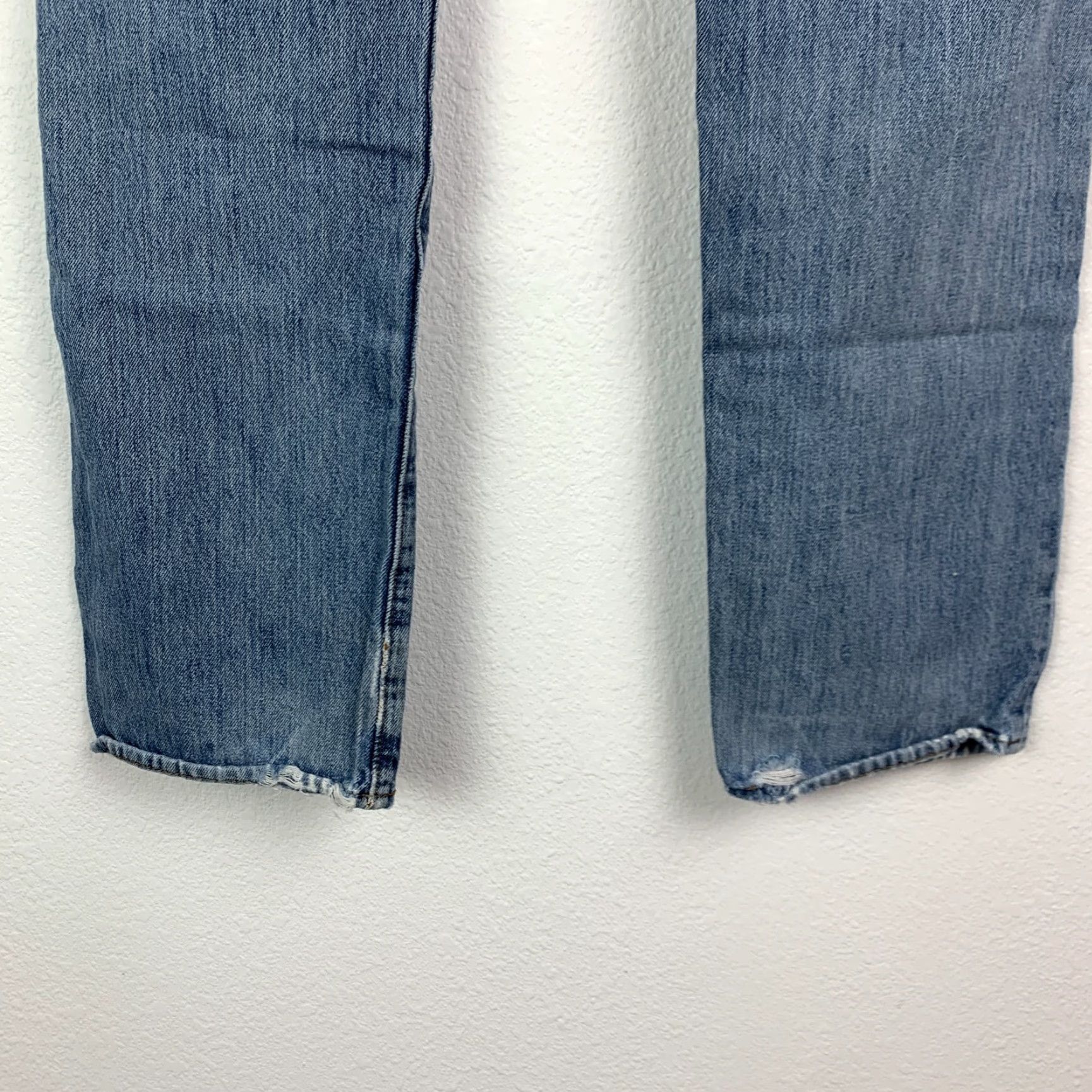 Levi's Levi's 501 Jeans Regular Bootcut Mens Denim Cotton Blue Medium 33 x 32 Inseam 32 Button Fly N/A Size US 33 - 5 Thumbnail