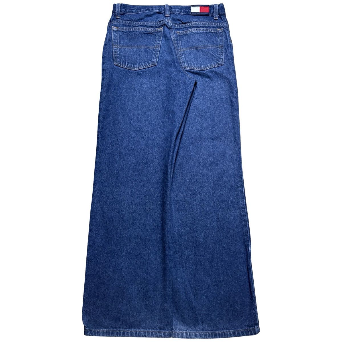Tommy Hilfiger Vintage 90s Tommy Hilfiger Jeans Loose Fit Dark Wash 30X29 Size US 30 / EU 46 - 1 Thumbnail