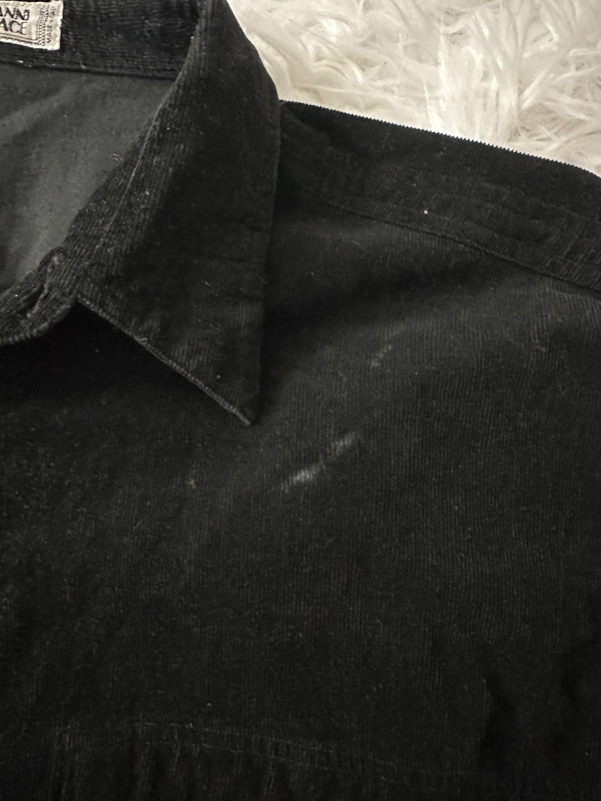 Versace ARCHIVAL Gianni Versace 90s Vintage Black Corduroy Overshirt Size US XL / EU 56 / 4 - 3 Thumbnail