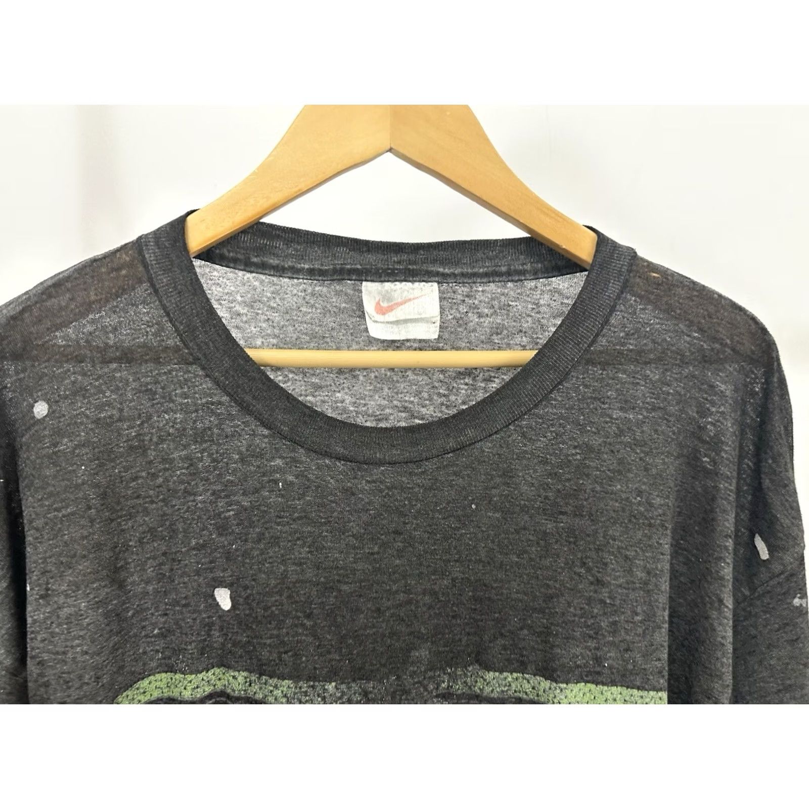 Nike VTG Nike T-Shirt XL Black Burnout WIP Paint Splatter Distressed Grunge WorkwearMens Size US XL / EU 56 / 4 - 5 Thumbnail