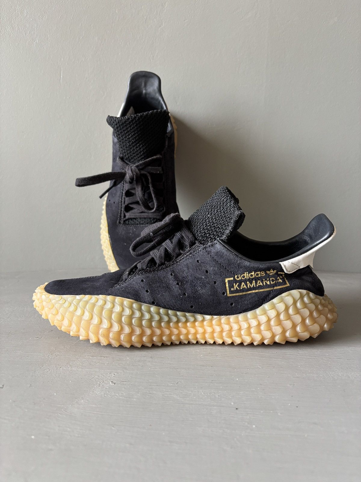 Adidas Adidas Kamanda Black Gum Mens Sneakers Soccer-Inspired Shoes Size 7 (CQ2220) Size US 7 / EU 40 - 11 Thumbnail