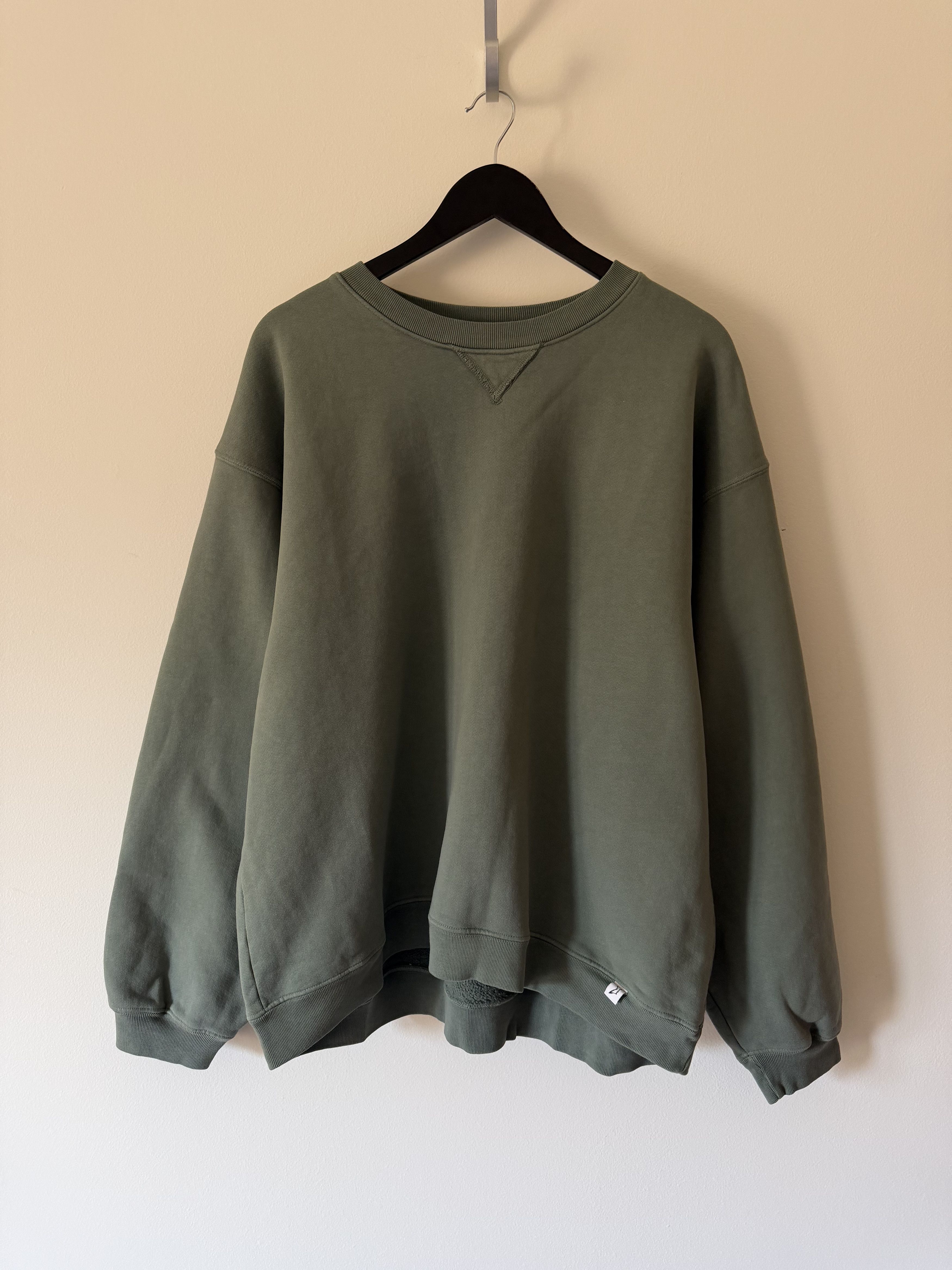 Akimbo Club Akimbo Club Crewneck Sweatshirt in Sage Green Size US XXL / EU 58 / 5 - 1 Thumbnail