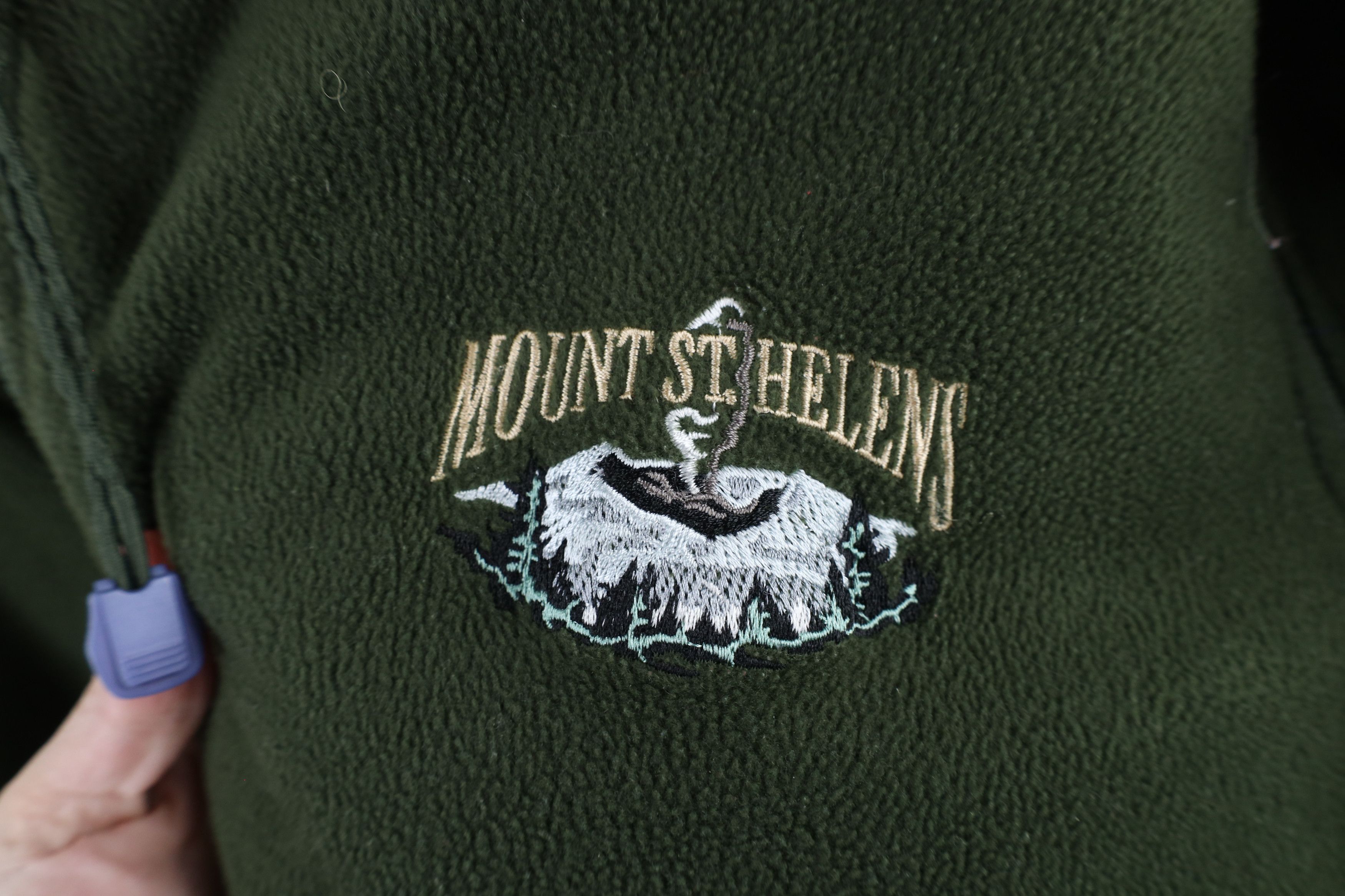 Vintage Vintage 90s Reversible Mount St Helens Jacket Vest Green Size US XL / EU 56 / 4 - 16 Thumbnail