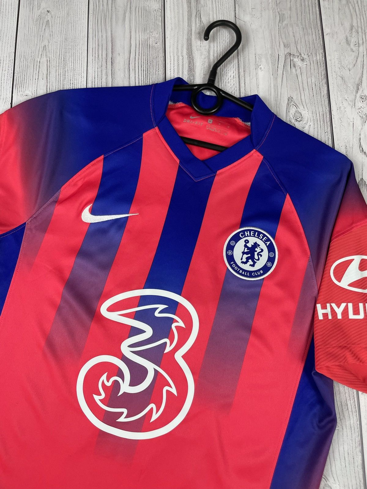 Nike Nike Chelsea soccer jersey pink away 19 Mount size M Size US M / EU 48-50 / 2 - 3 Thumbnail