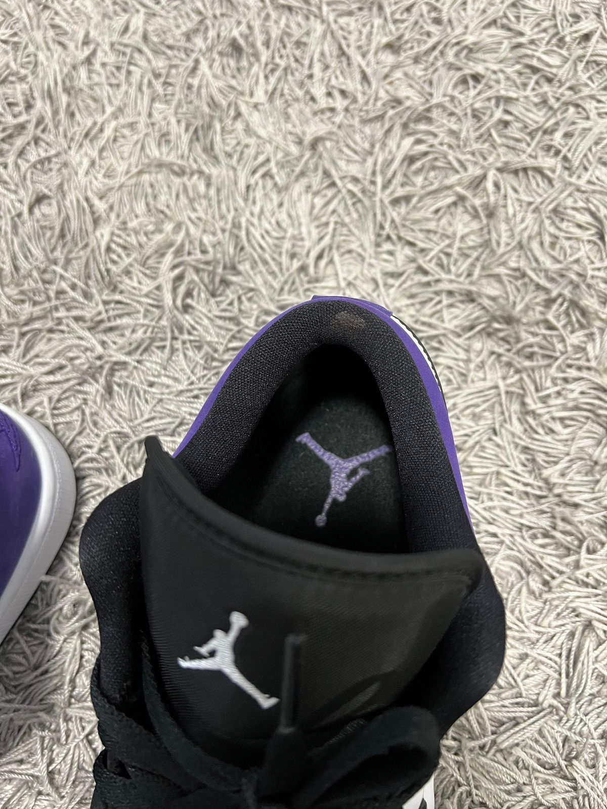 Nike Jordan 1 Low Court Purple Size US 9 / EU 42 - 8 Thumbnail