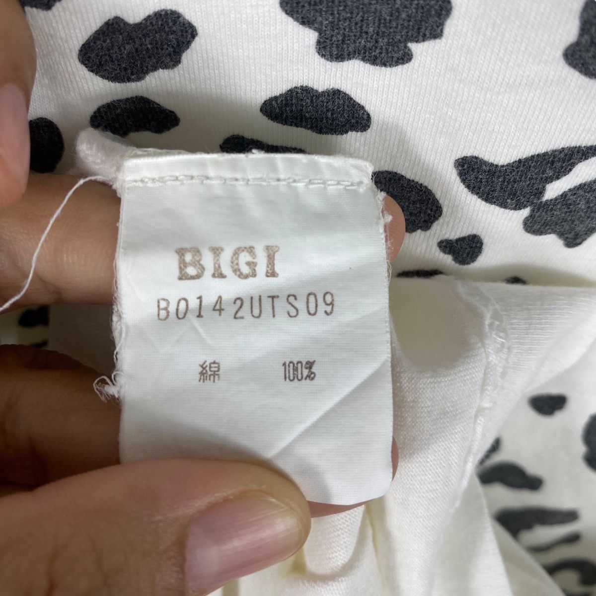 BIGI Vintage Japanese Brand 80's BIGI Leopard Graphic Tee Shirt Size US M / EU 48-50 / 2 - 6 Thumbnail
