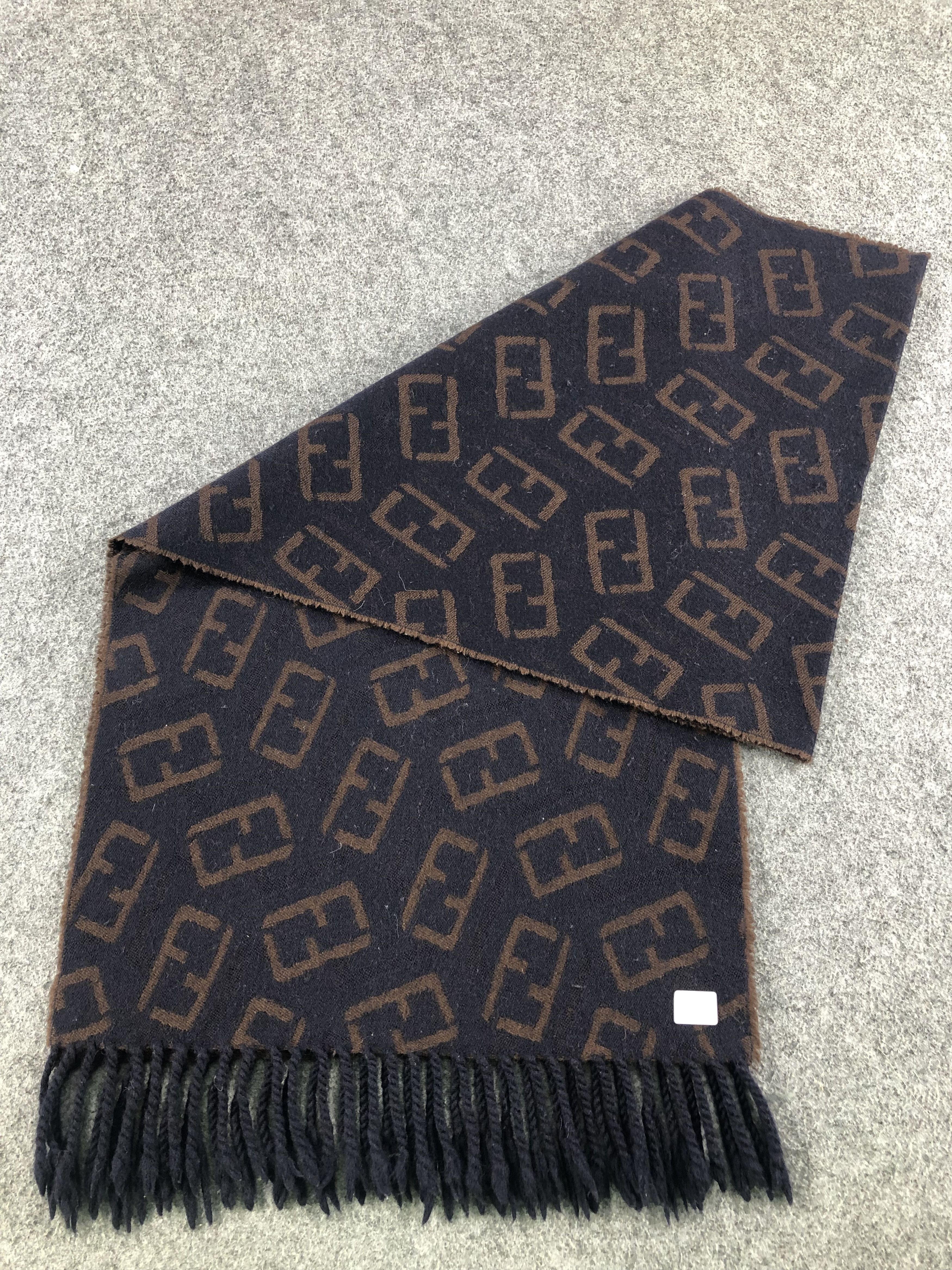 Fendi Fendi Monogram FF Scarf / Muffler / Neckwear Size ONE SIZE - 7 Thumbnail