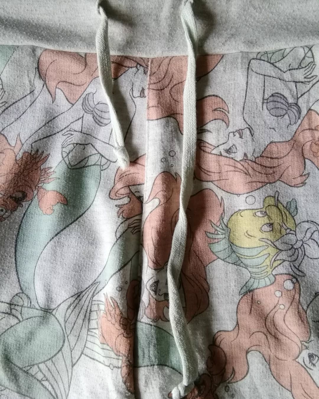 Disney Disney Little Mermaid All Over Pattern Cartoon Short Pants Size US 29 - 4 Thumbnail