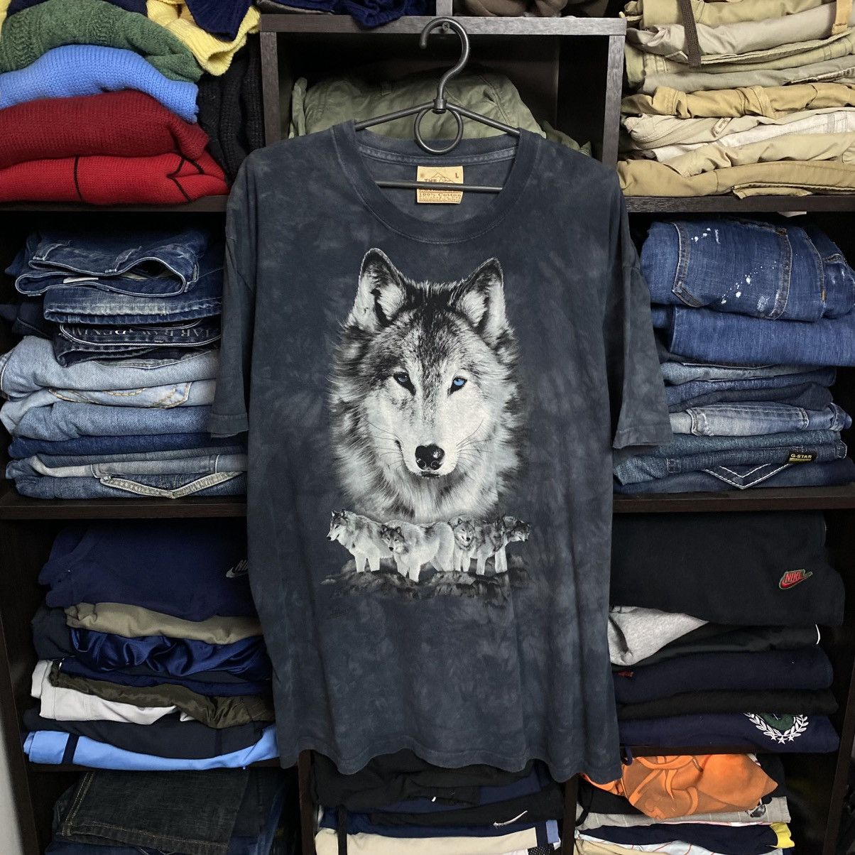 The Mountain Vintage The Mountain 2004 Wolf Big Logo graphic tee size L Size US L / EU 52-54 / 3 - 1 Thumbnail
