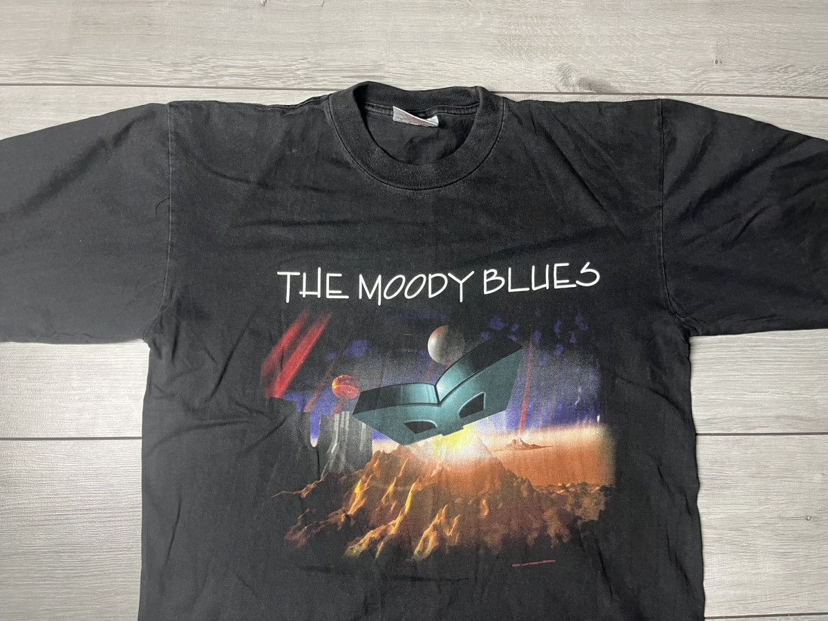Band Tees The moody blues uk tour 1997 T-shirt vtg band size XLarge Size US XL / EU 56 / 4 - 3 Thumbnail