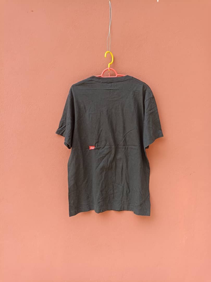 Designer × Uniqlo 2pcs Uniqlo Futura Abstract Tee Size US L / EU 52-54 / 3 - 2 Thumbnail