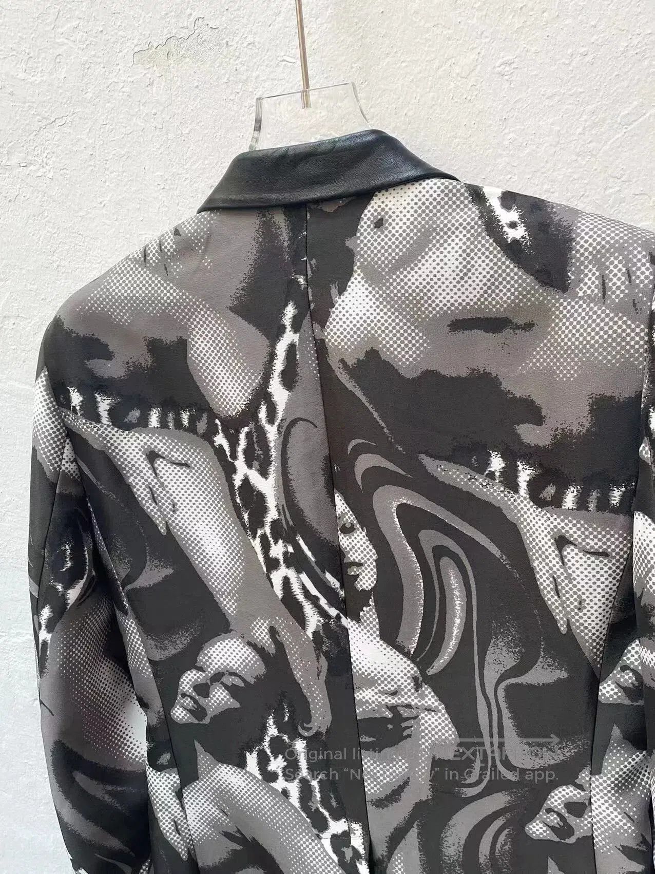 Yoshiyuki Konishi Gothic Print Yoshiyuki Konishi Suit Jacket. Size M / US 6-8 / IT 42-44 - 8 Thumbnail