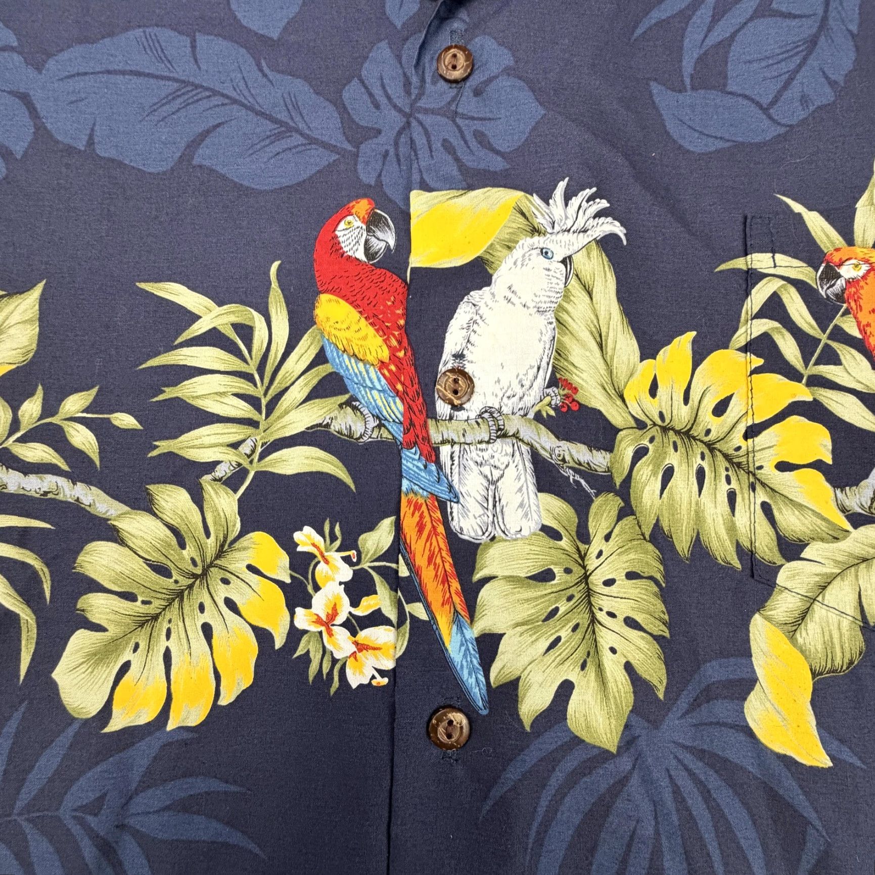 Vintage Winnie Fashion Shirt Mens 2XL Blue Parrot Hawaiian Short Sleeve Button-Up Graphic Print Size US XXL / EU 58 / 5 - 5 Thumbnail