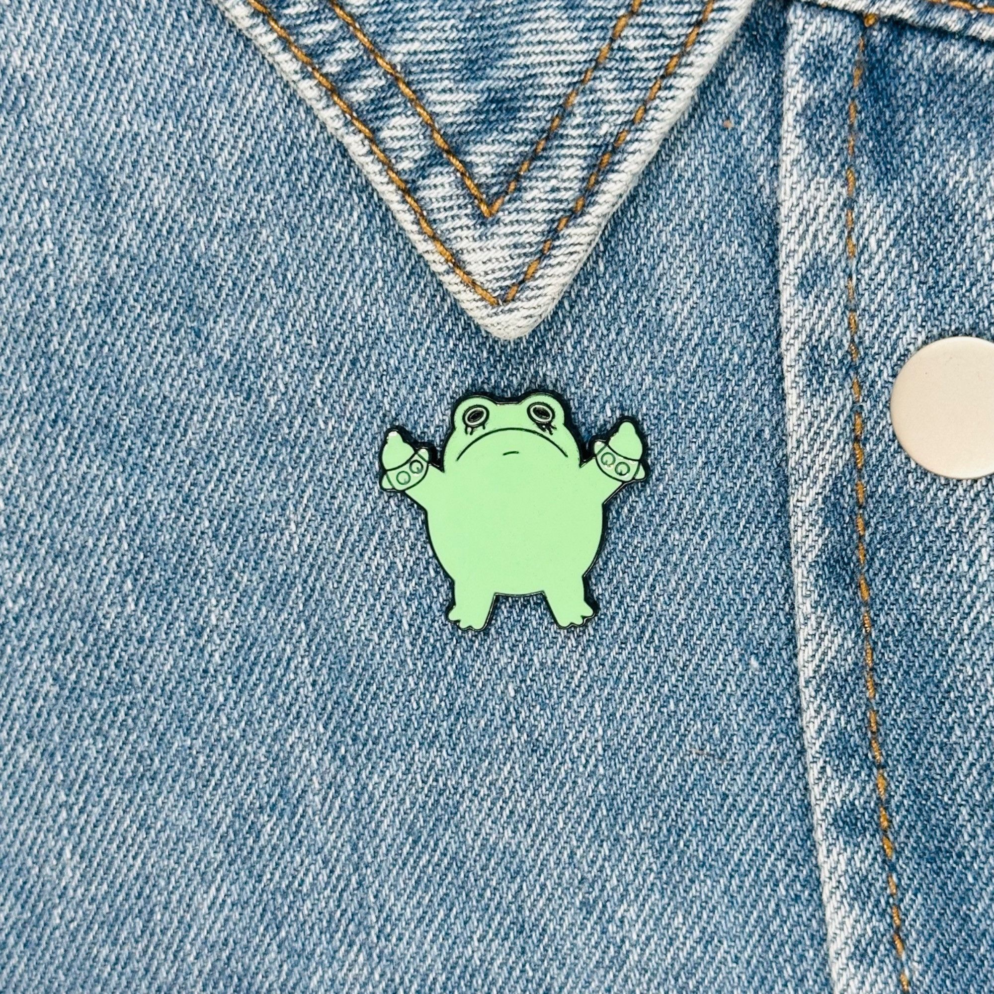 Other ⭐Enamel Pin Punk Frog Giving The Finger Broch GreenAnimal al Size ONE SIZE - 1 Thumbnail