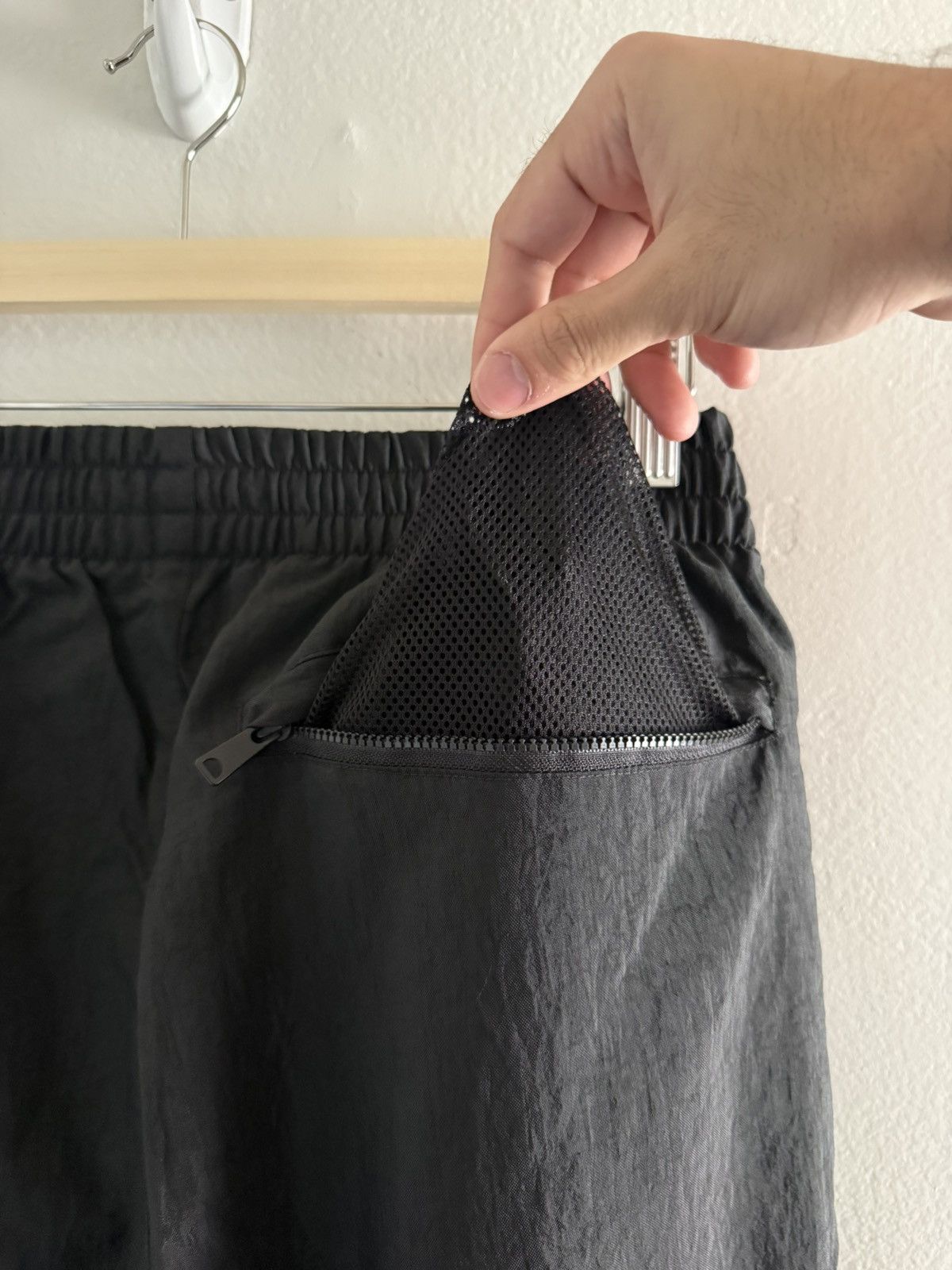 Adidas × Kanye West SAMPLE Yeezy Season 5 Adidas Calabasas Logo Mesh Track Pants Size US 32 / EU 48 - 23 Thumbnail