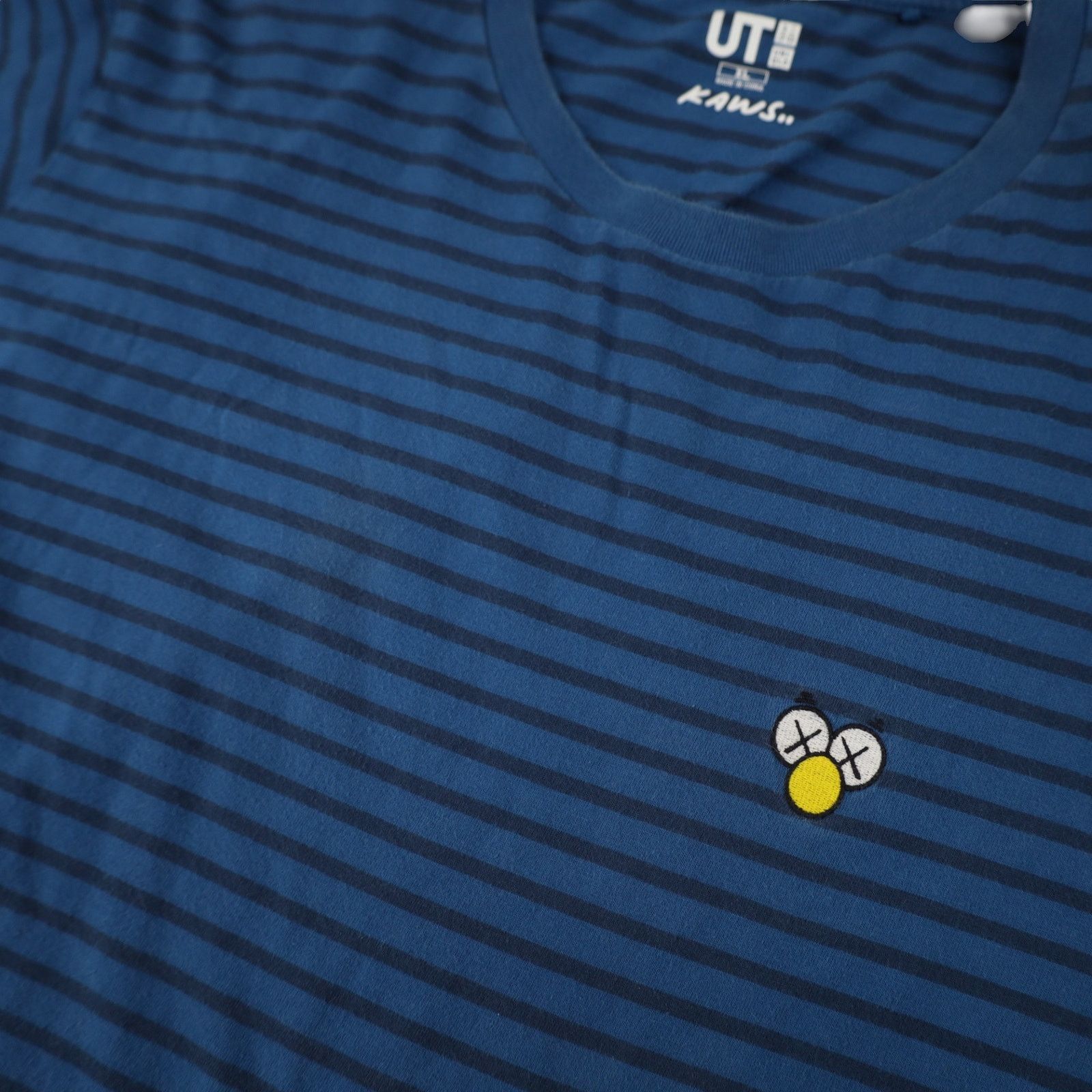 Kaws × Uniqlo Uniqlo x Kaws Elmo Striped T Shirt Size US XL / EU 56 / 4 - 4 Thumbnail
