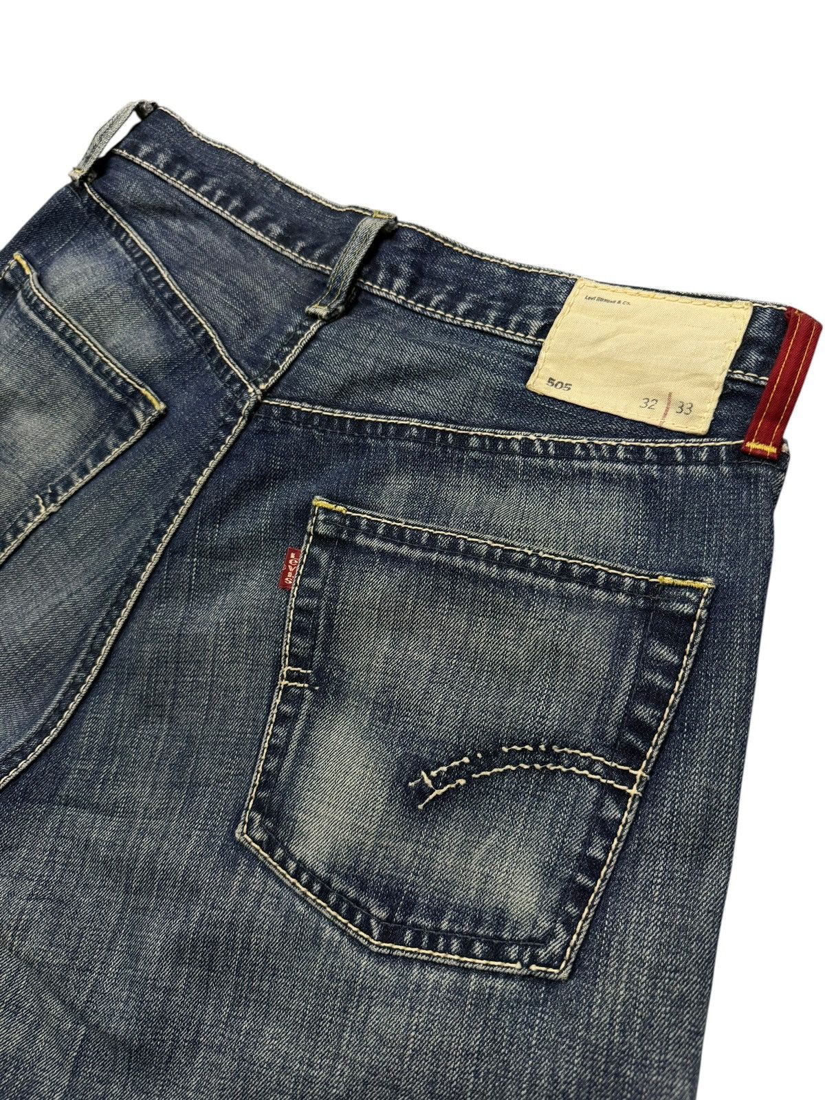 Levi's Vintage 00s Levi’s 505 Denim Jeans | Vintage Faded Y2K Japan Size US 31 - 8 Thumbnail