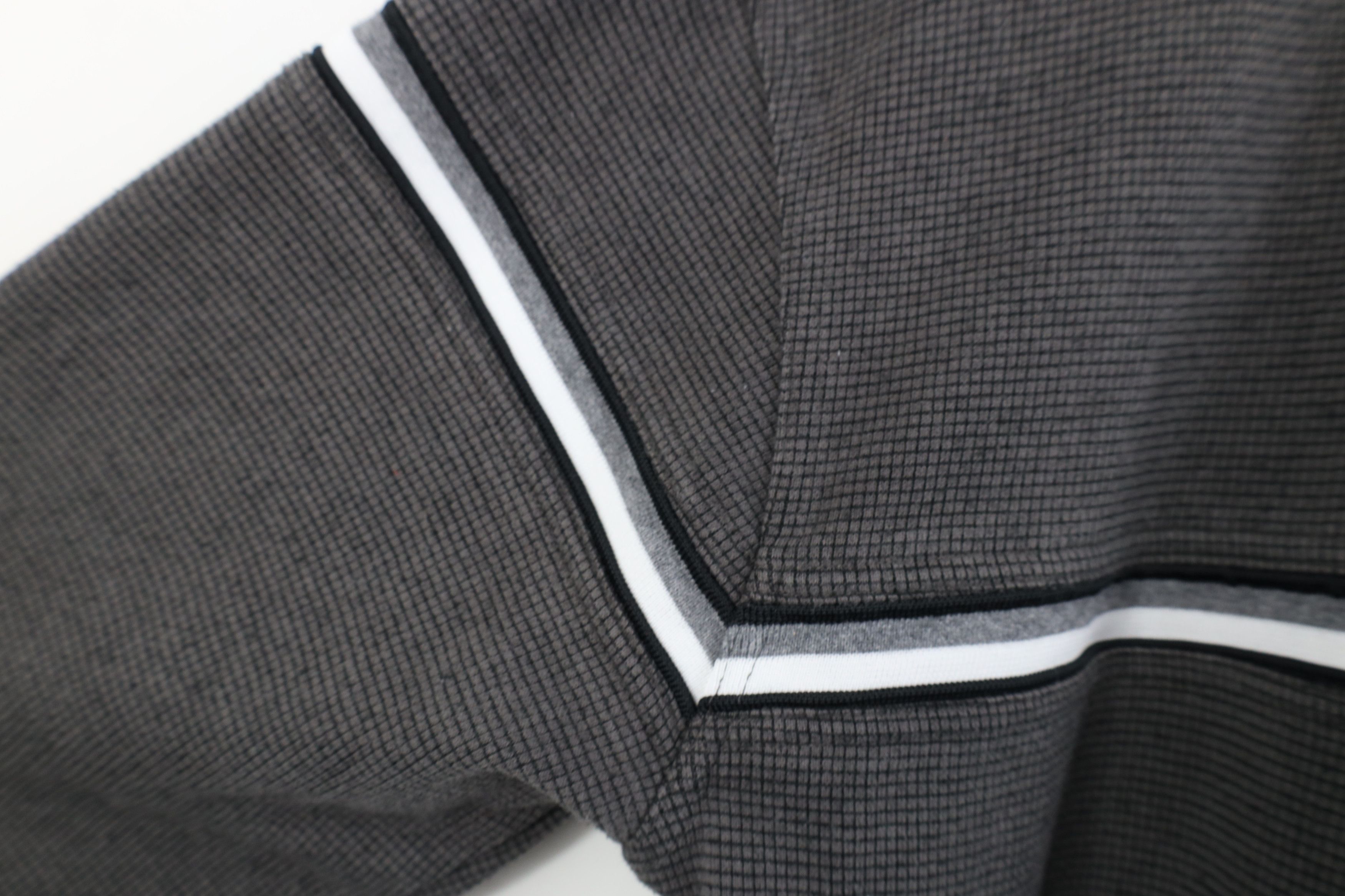 Vintage Vintage 90s Y2K Streetwear Thermal Knit Long Sleeve T-Shirt Size US L / EU 52-54 / 3 - 8 Thumbnail