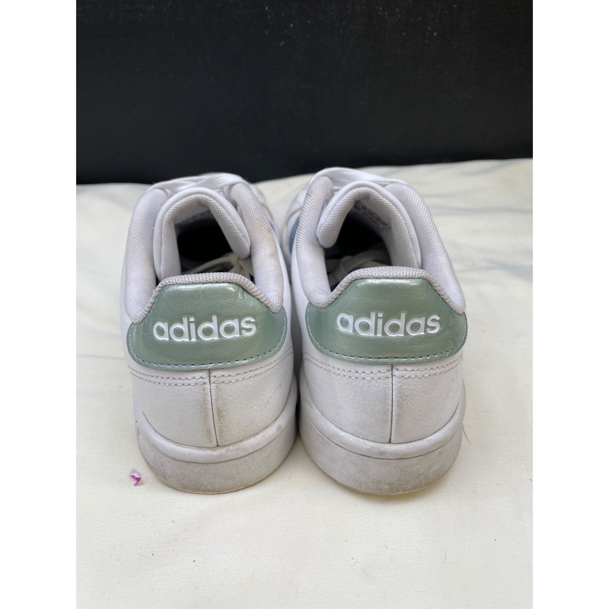 Adidas Adidas Grand Court Womens White Blue Sneakers Shoes Size 9 S Size US 9 / IT 39 - 5 Thumbnail