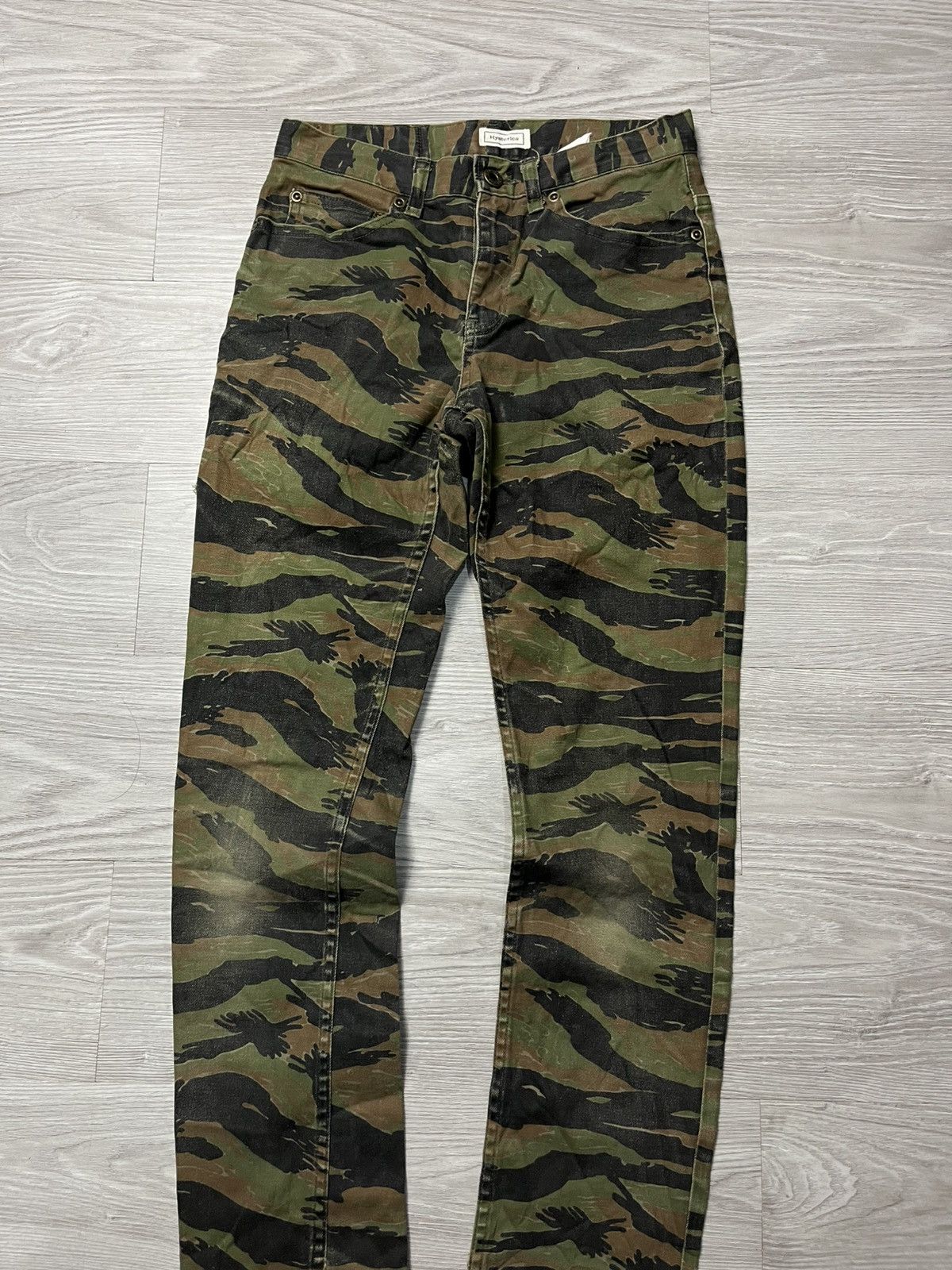 Hysteric Glamour Vintage Hysteric Glamour Camouflage Pants Size 28" / US 6 / IT 42 - 6 Thumbnail