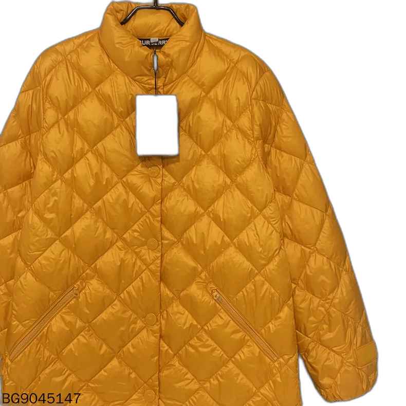 Burberry Burberry Quilted Cuff Logo Down Jacket Size XL / US 12-14 / IT 48-50 - 1 Thumbnail