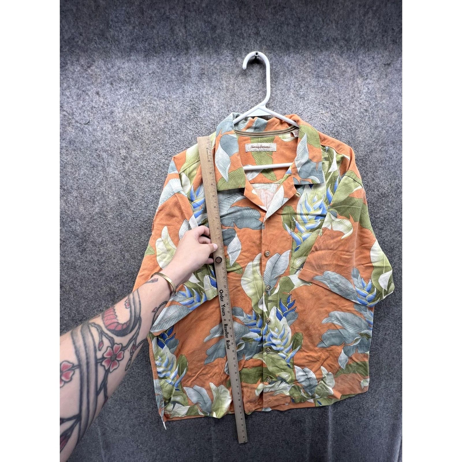Tommy Bahama Tommy Bahama Shirt Men XL Orange Floral Silk Hawaiian Camp Paradise Button Front Size US XL / EU 56 / 4 - 4 Thumbnail