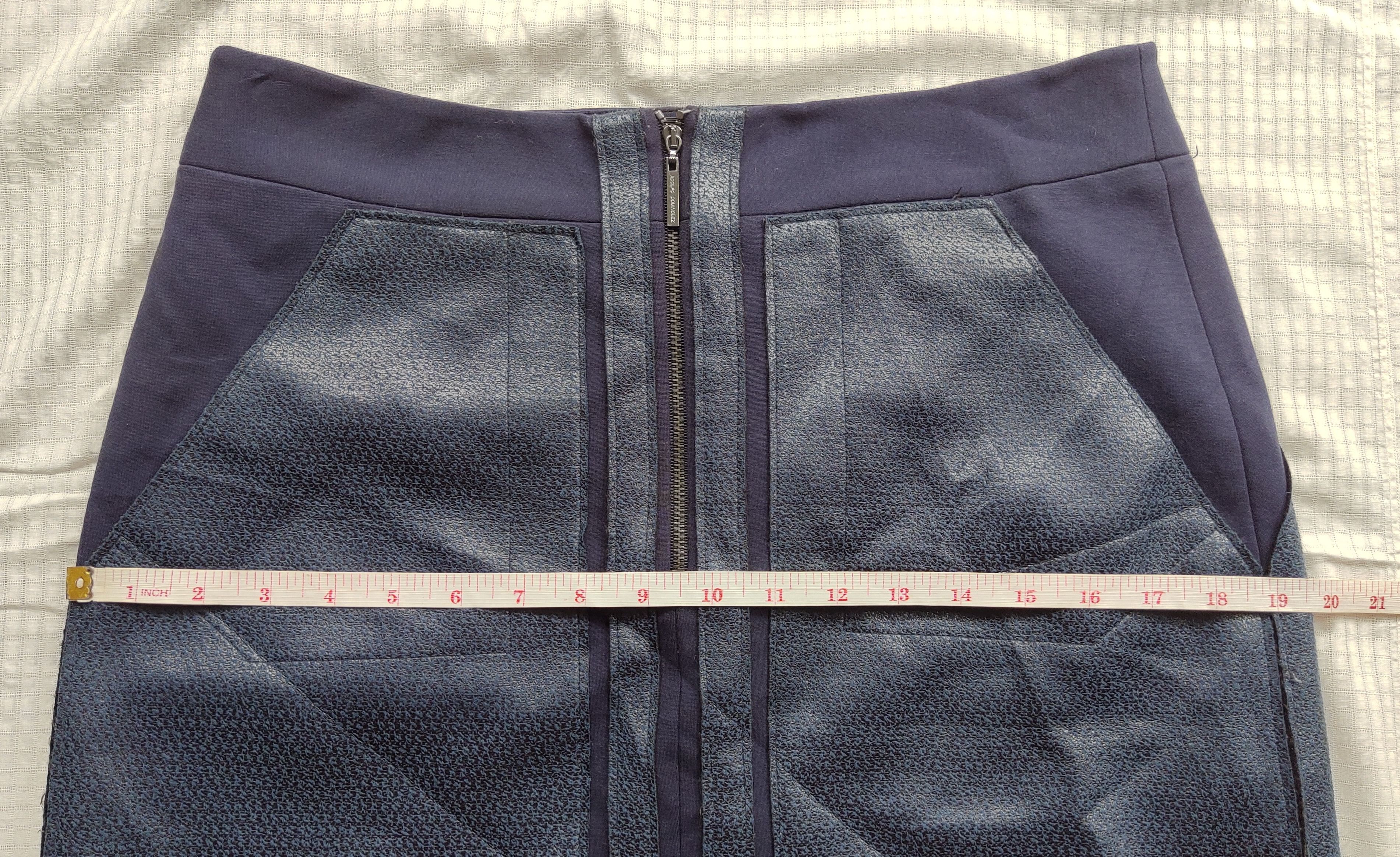 Adolfo Dominguez (SK71) Adolfo Dominguez Navy Blue Front Zip Skirt Sz 6 / 40 Size 28" / US 6 / IT 42 - 8 Thumbnail