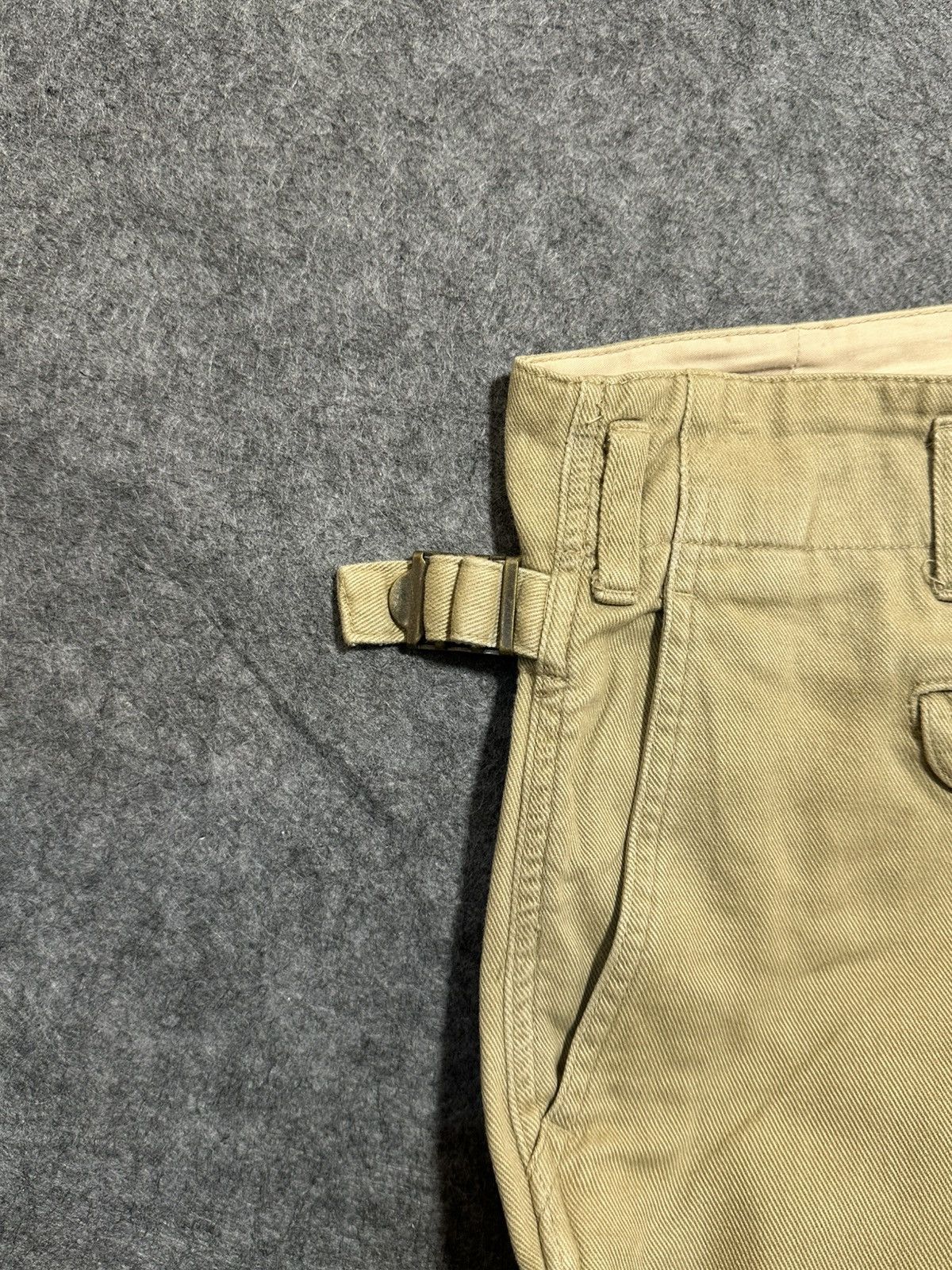 Issey Miyake Issey Miyake men's cotton pants in beige. Size US 36 / EU 52 - 13 Thumbnail