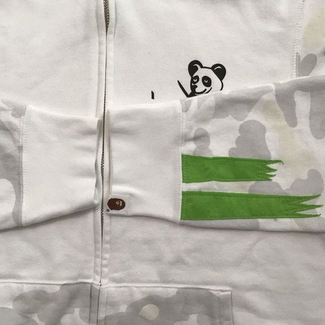 Bape 💫Glow in the dark💫 BAPE city camo panda full zip hoodie APE Size US M / EU 48-50 / 2 - 7 Thumbnail
