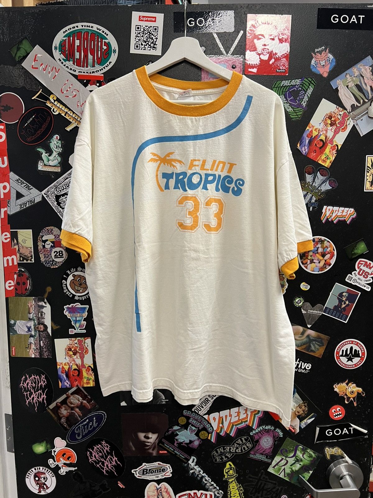 Vintage Vintage Semi Pro Moon Flint Tropics Shirt Size US XXL / EU 58 / 5 - 1 Thumbnail