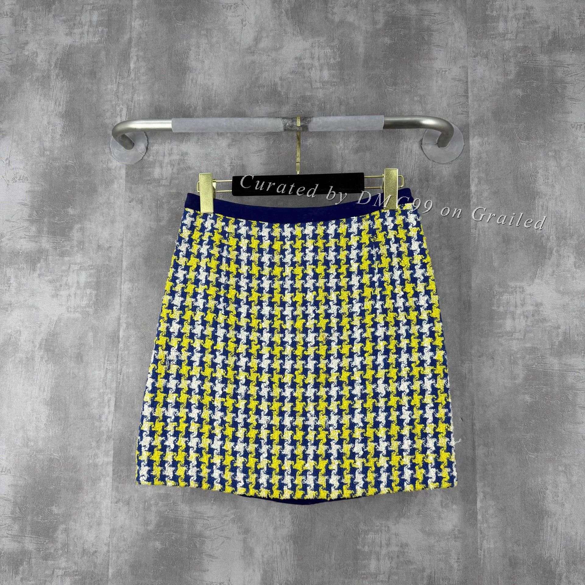 Miu Miu Miumiu Tweed Houndstooth Wool Skirt Size 40" / US 18 - 1 Thumbnail