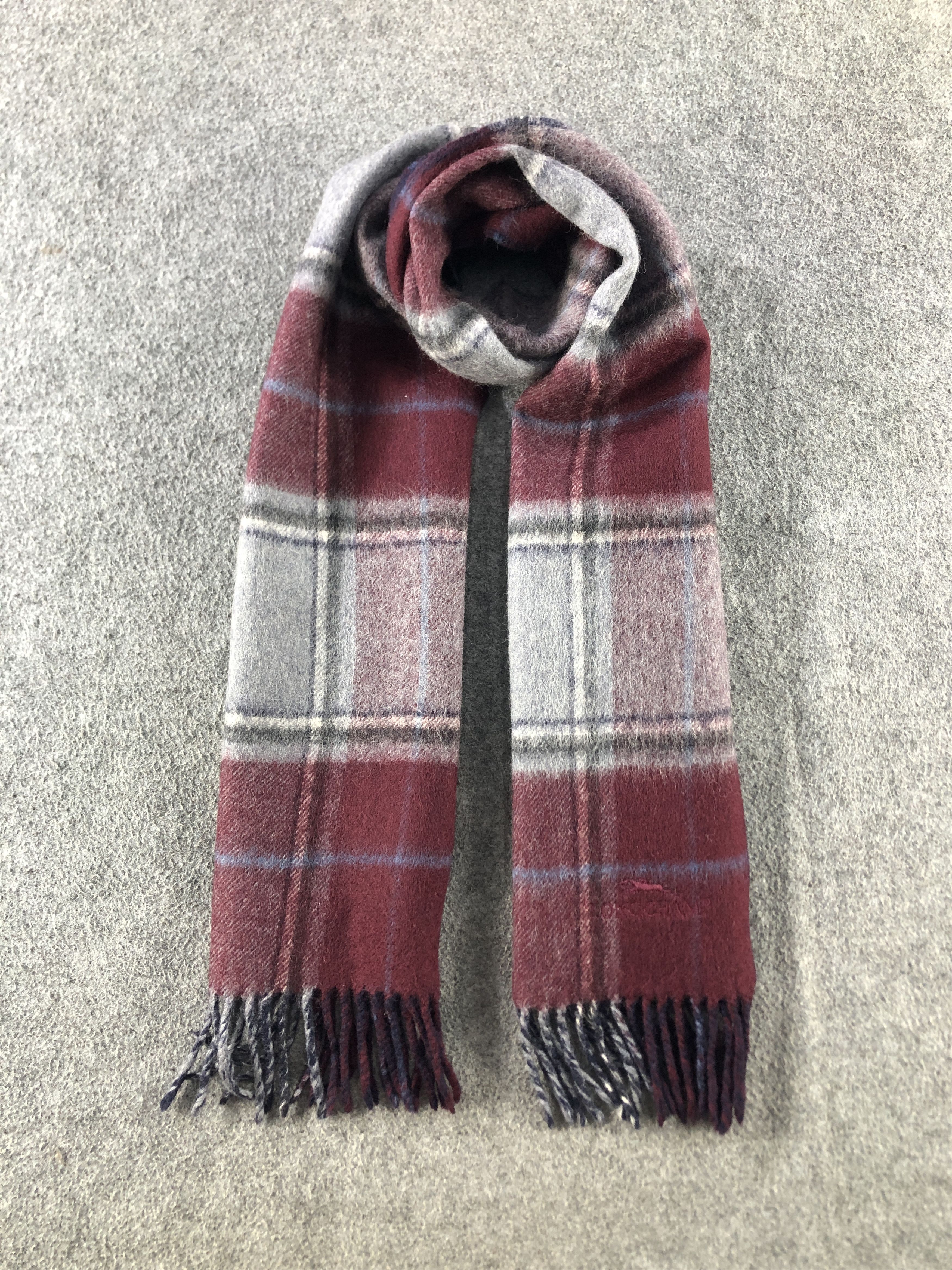 Longchamp Longchamp Scarf / Muffler / Neckwear P837 Size ONE SIZE - 1 Thumbnail