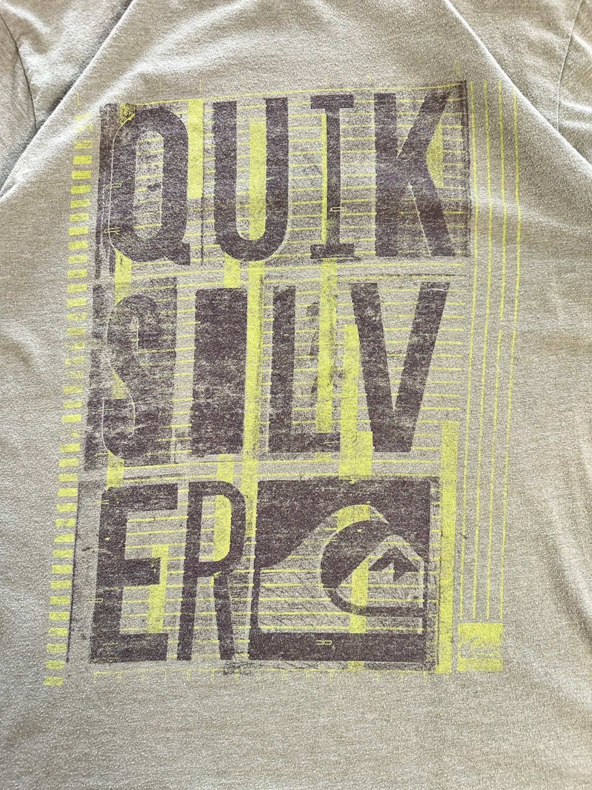 Quiksilver Green Quiksilver graphic tee with a relaxed fit Size US L / EU 52-54 / 3 - 2 Thumbnail