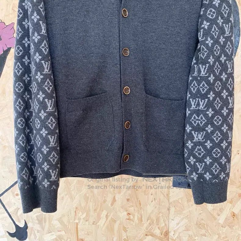 Louis Vuitton Louis Vuitton Logo Patchwork V-Neck Single-Breasted Long-S Size US M / EU 48-50 / 2 - 4 Thumbnail
