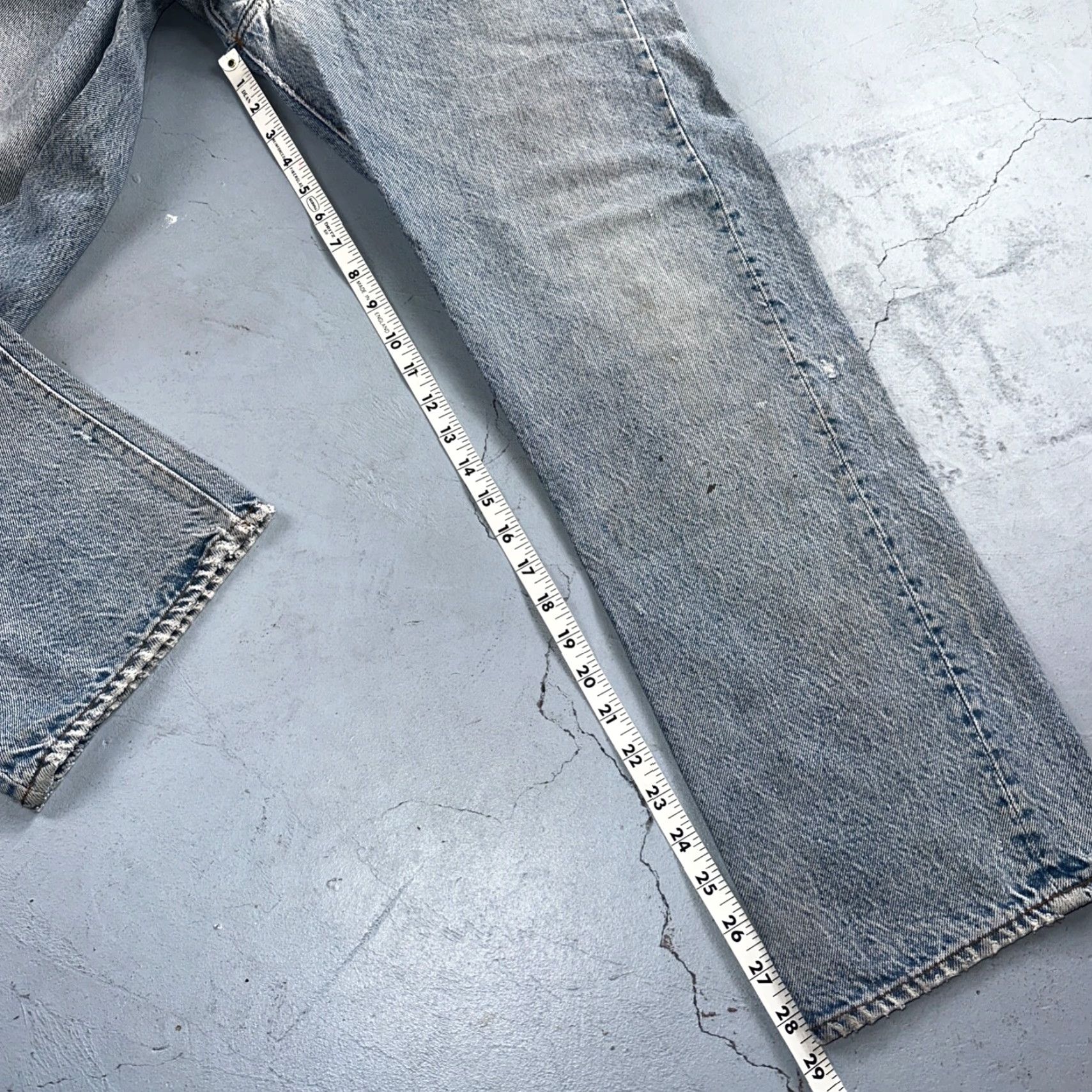 Levi's Levi's 501 Jeans Vintage 80s USA Light Blue 38x33 Regular Mens Straight Denim Cotton Jeans 90s Theme Comfort Button Closure Size 38 Blue Size US 38 / EU 54 - 5 Thumbnail