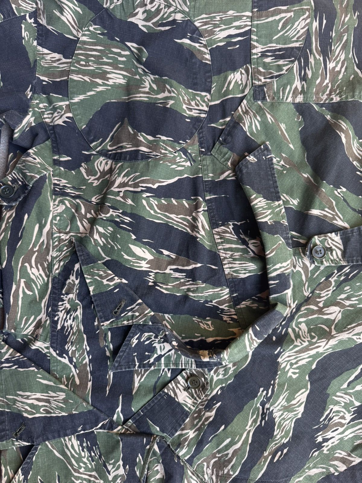 Undercover Undercover SS05 But Beautiful Reconstructed Jacket Size US L / EU 52-54 / 3 - 9 Thumbnail