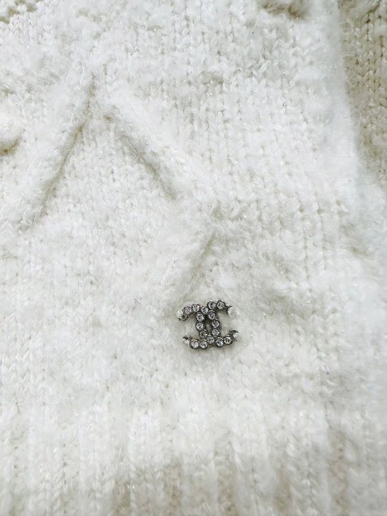 Chanel Chanel Series white cashmere turtleneck sweater Size XXS / US 00 / IT 34 - 3 Thumbnail