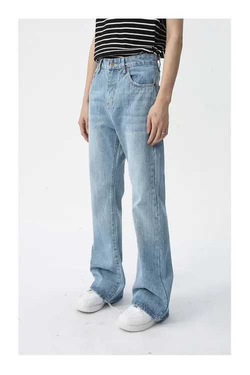 Other Light blue washed flared jeans trend Size US 32 / EU 48 - 3 Thumbnail