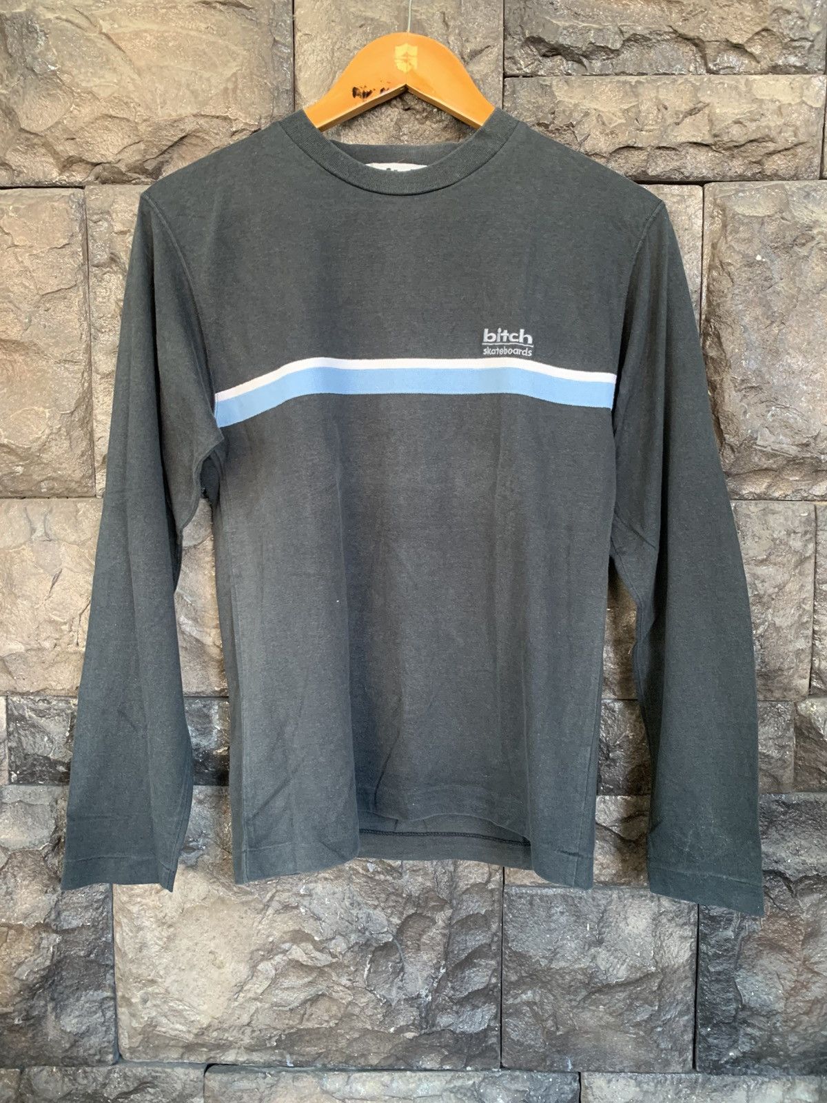 Vintage Vintage 90s Bitch Skateboards Long Sleeve T shirt Size US S / EU 44-46 / 1 - 1 Thumbnail