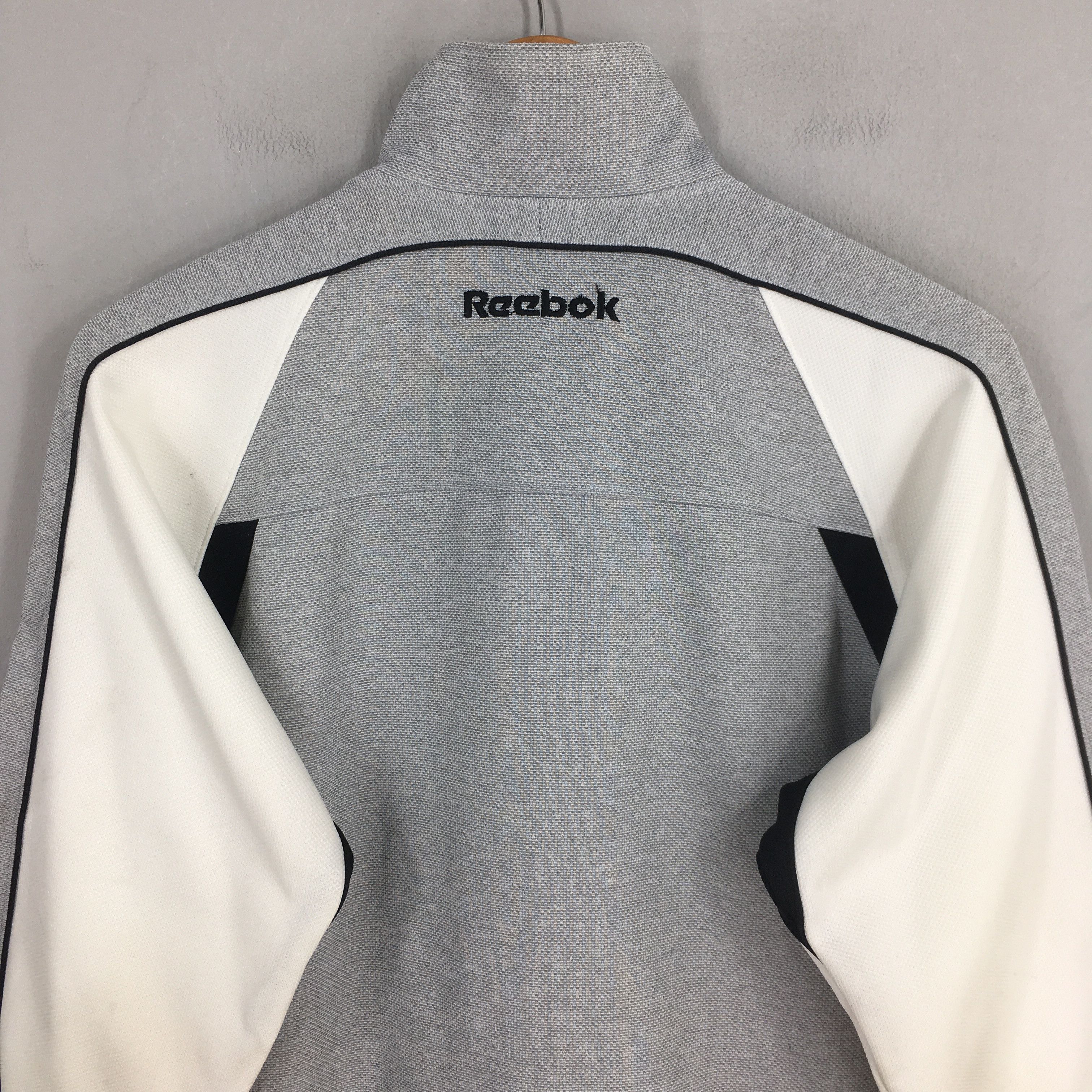 Reebok Vintage 90s Reebok Sports Windbreaker Gray Jacket Medium Size US M / EU 48-50 / 2 - 9 Thumbnail